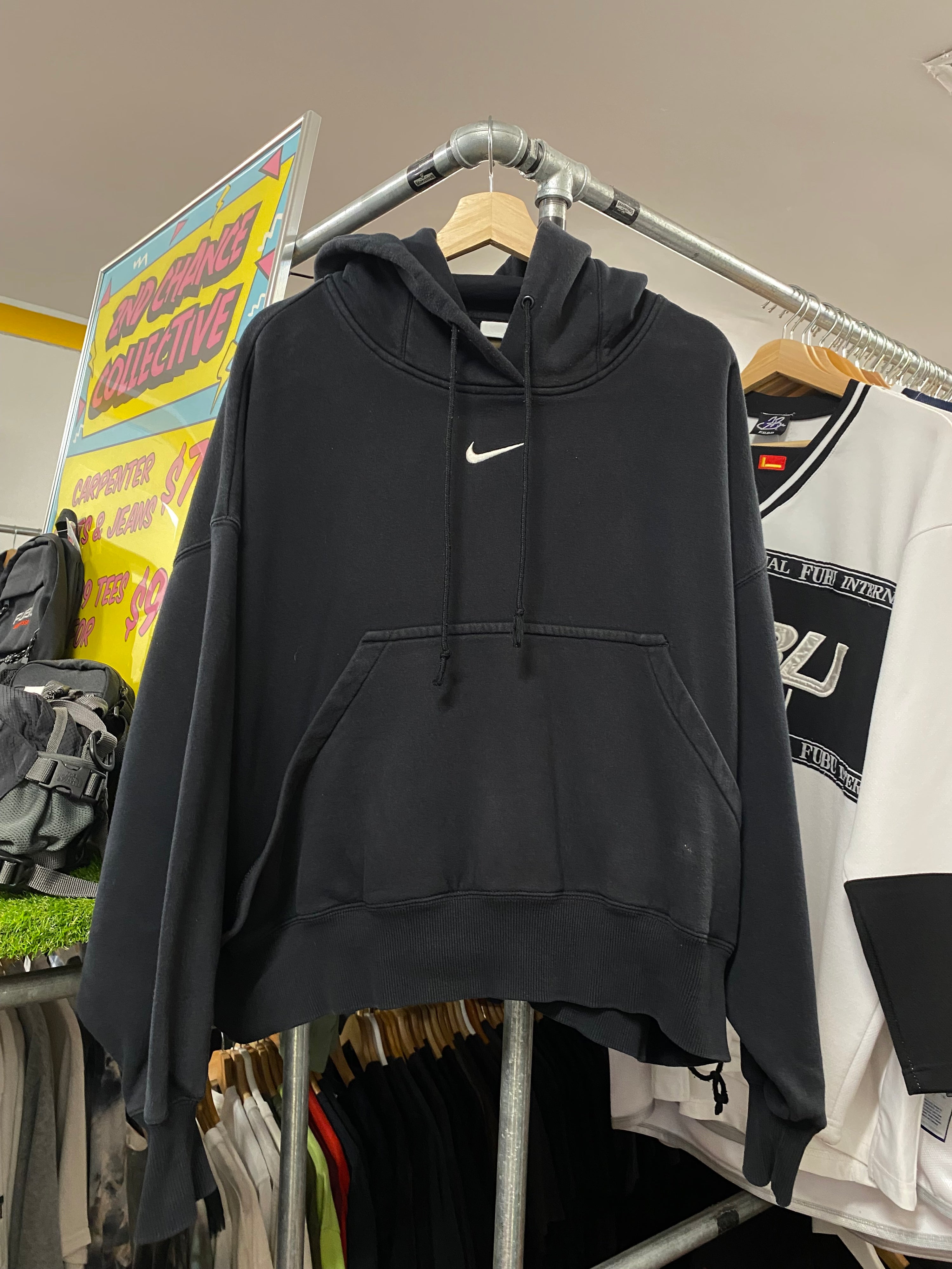 M - Nike Cropped Centre Tick Black Hoodie