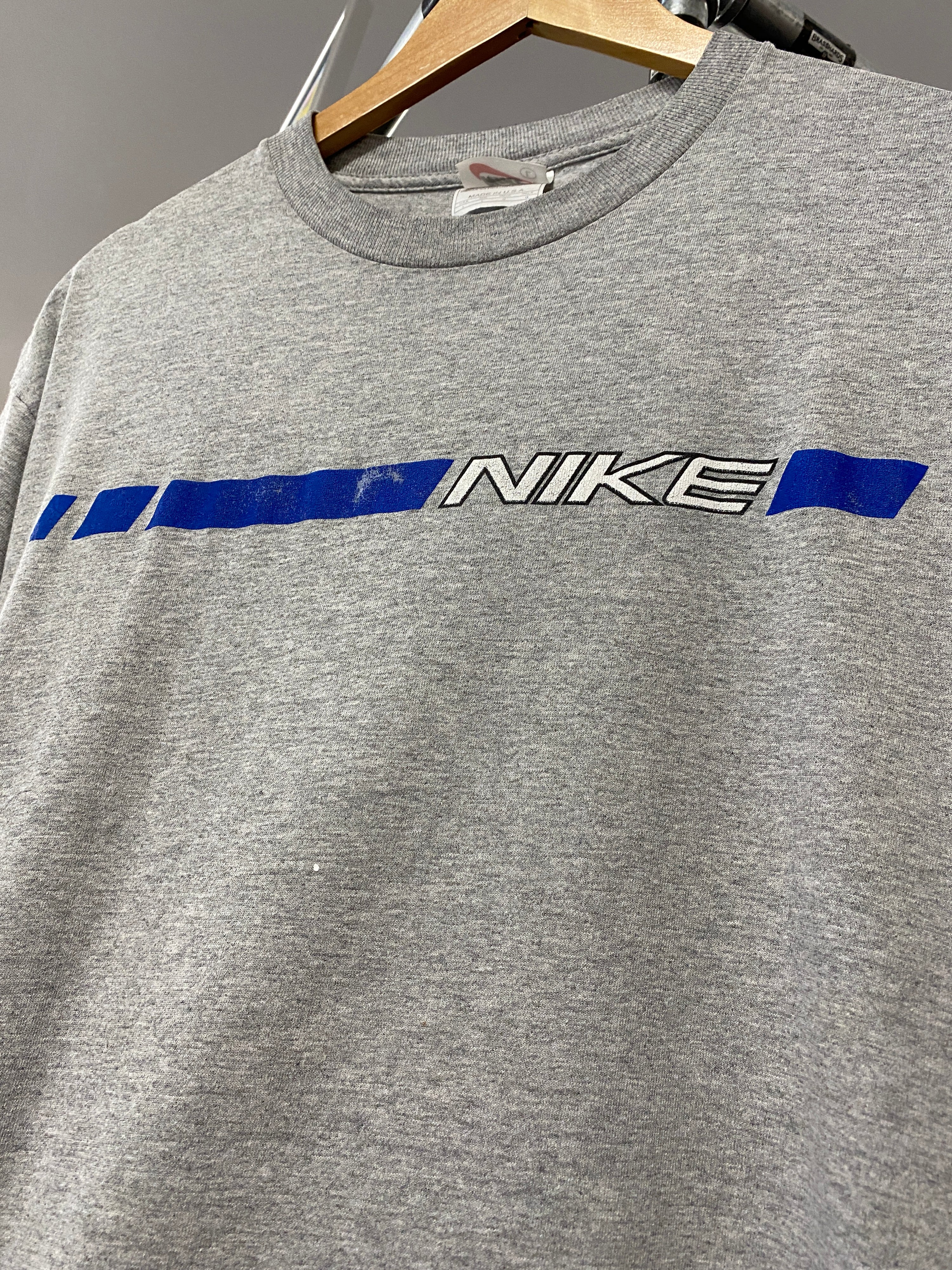 L - Nike Blue Centre Strip Logo Grey Tee