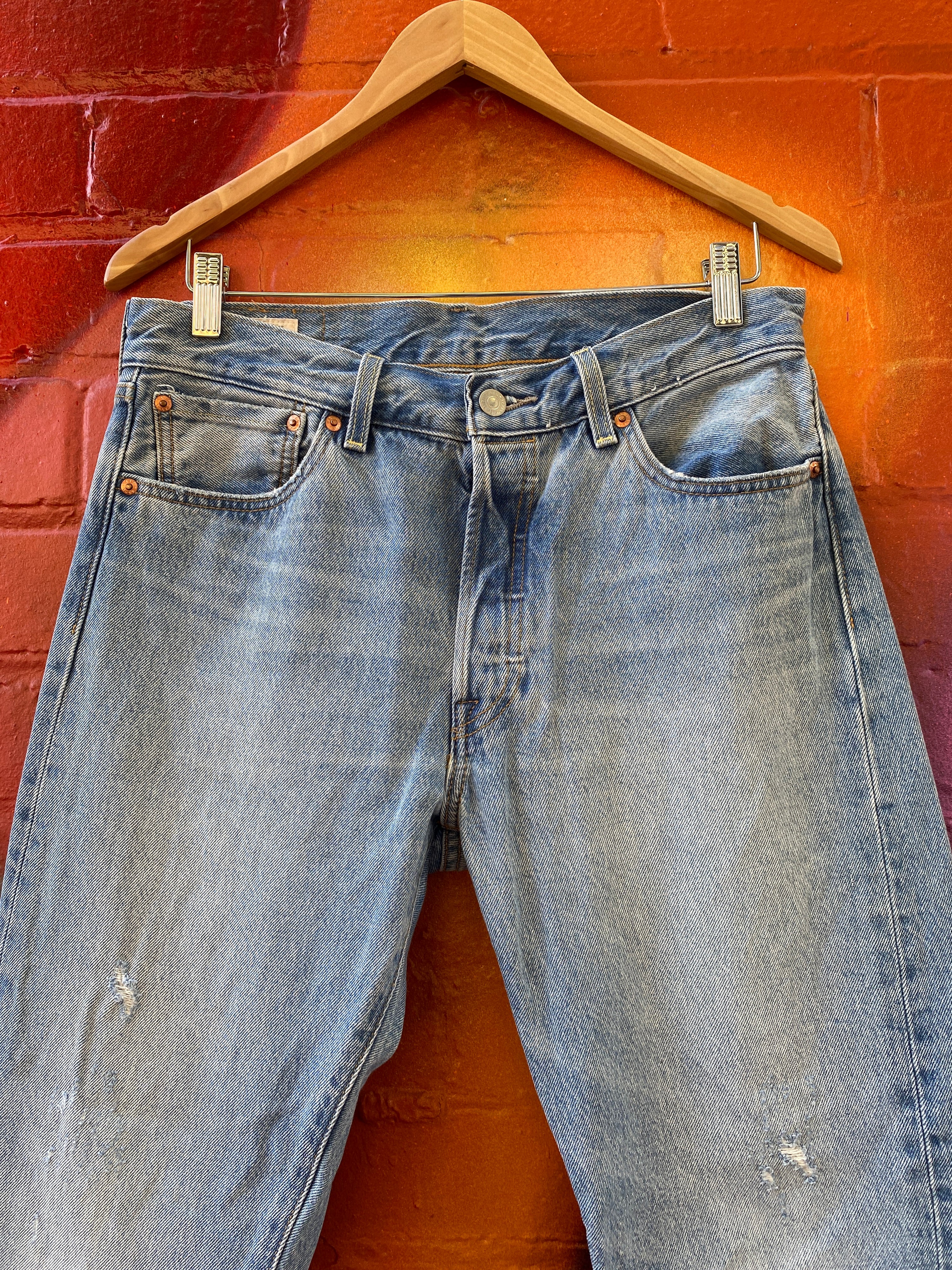 32 - Levi's Jeans 041