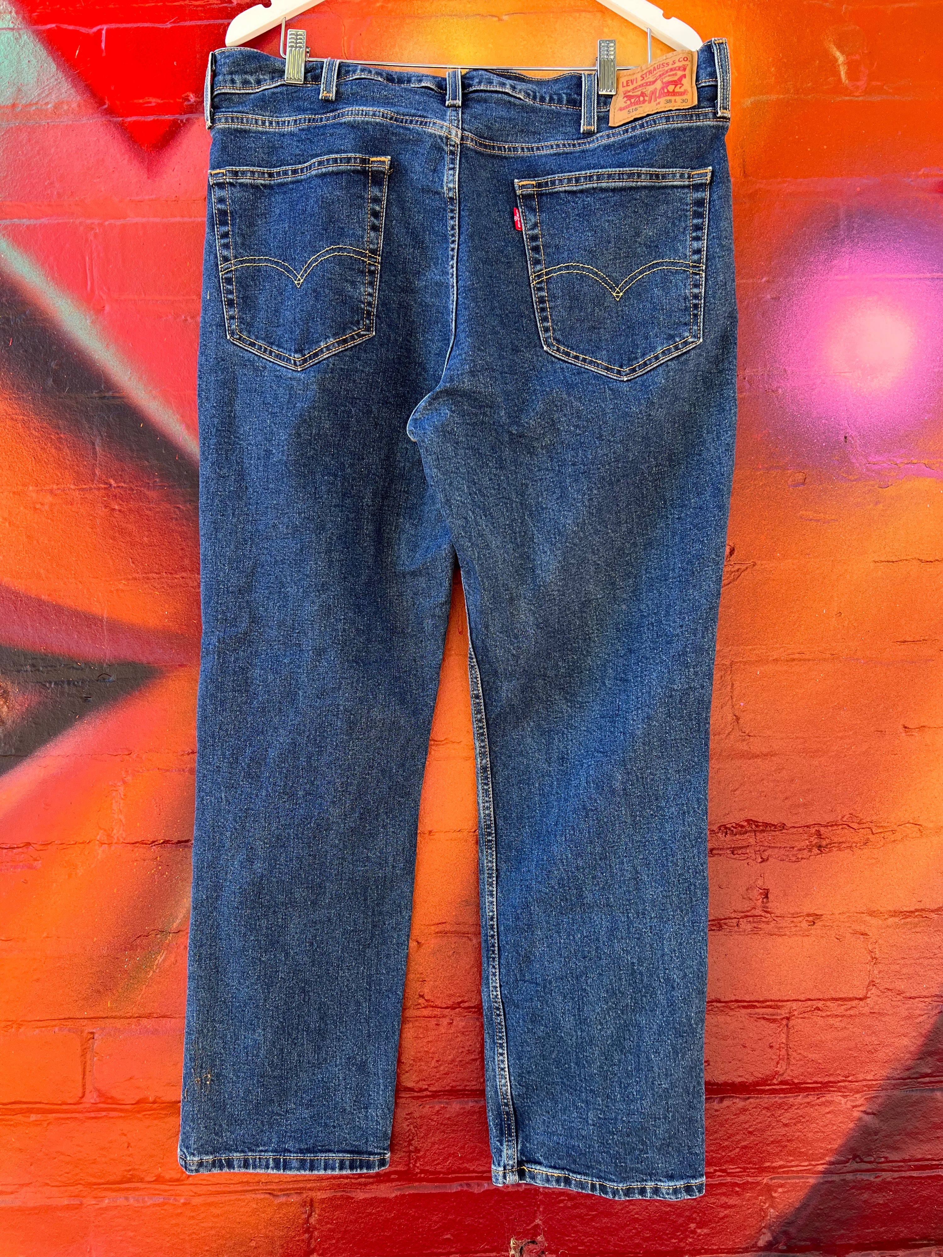 [38] Levi's 516 Dark Blue Denim Jeans 38x30