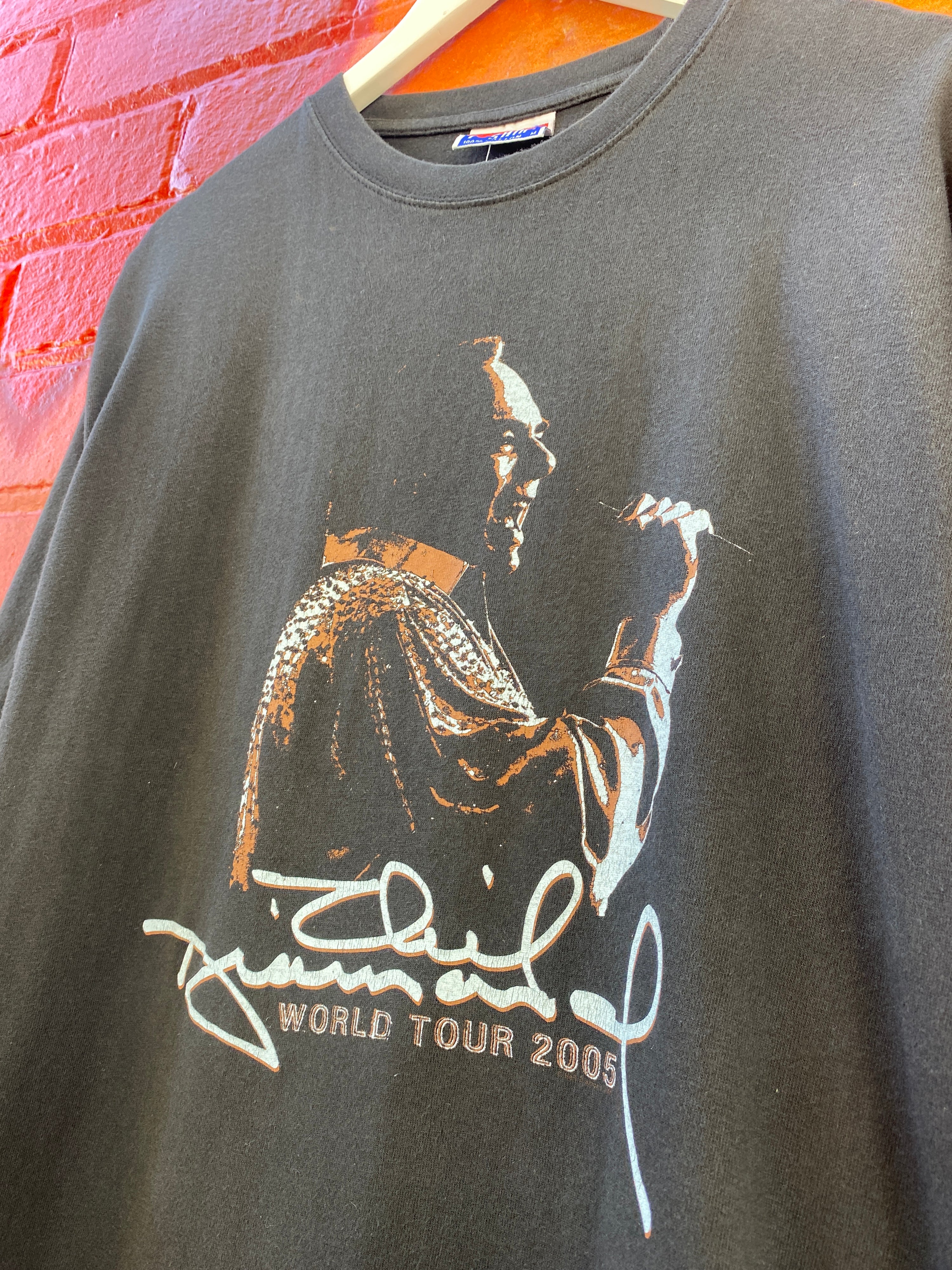 M - 2005 Neil Diamond Tour Tee DS