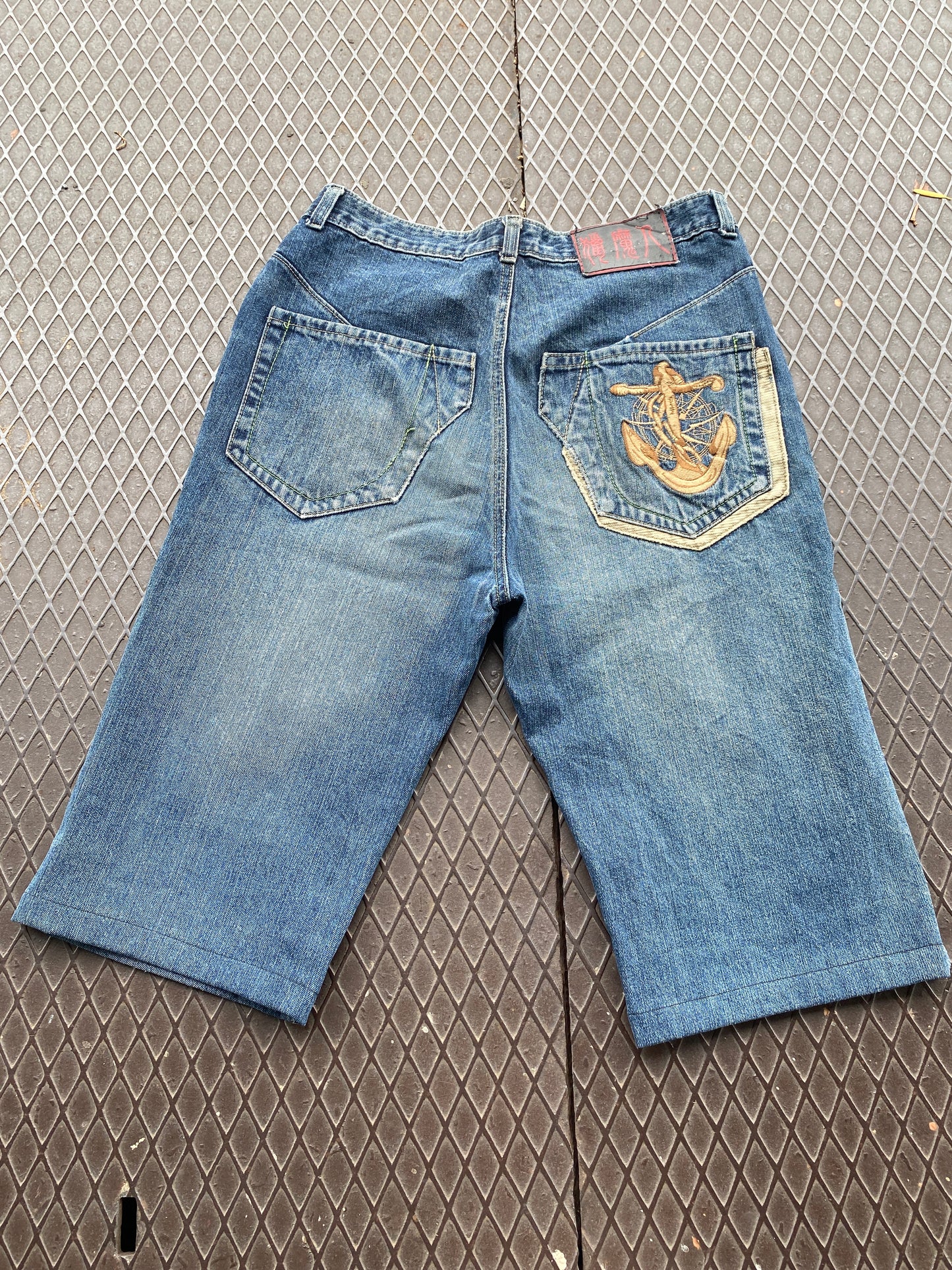 33 - LMR Jeans Denim Shorts Anchor Embroidery