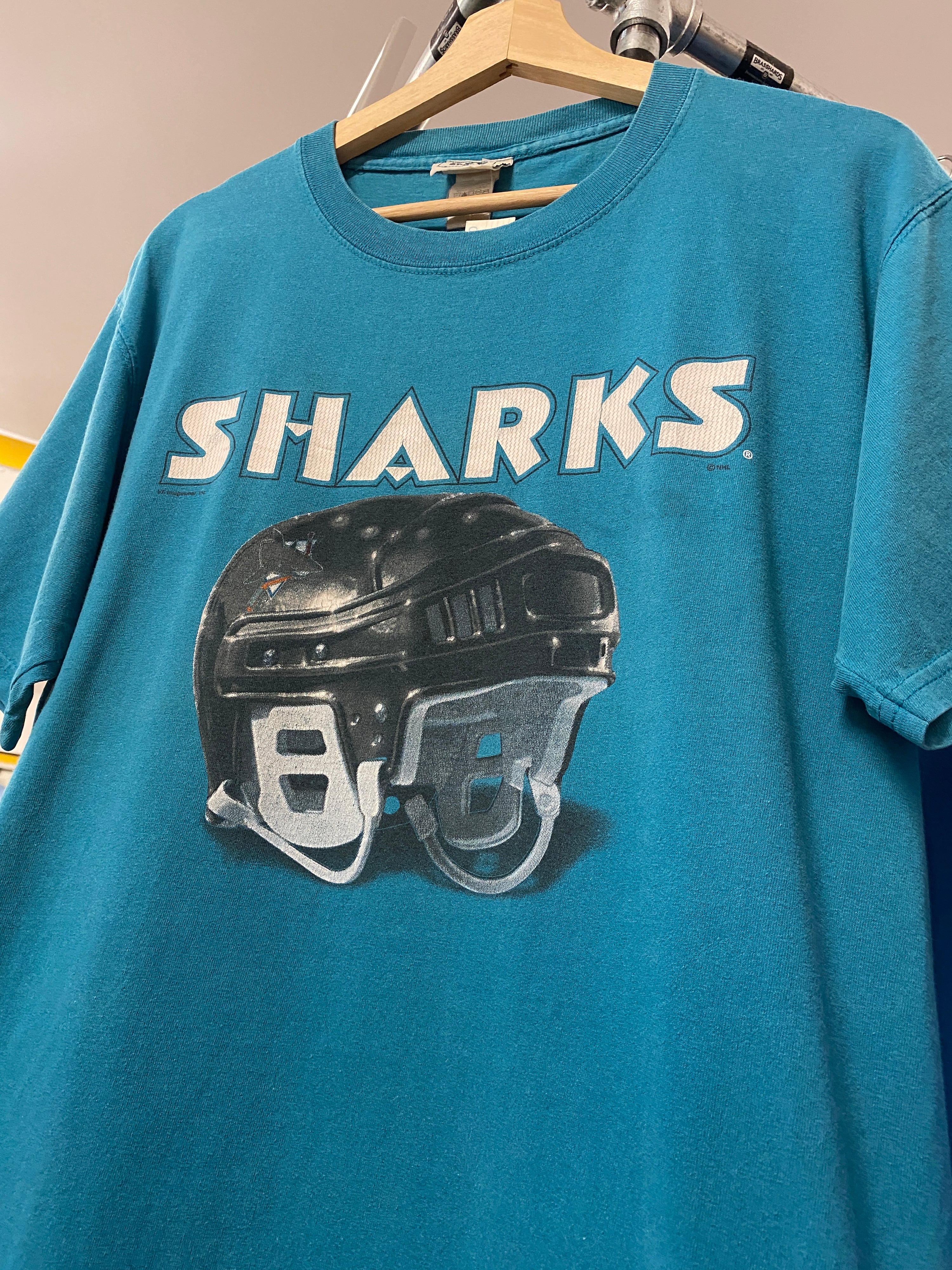 M - 90s San Jose SharksHelmet Big Print LEE