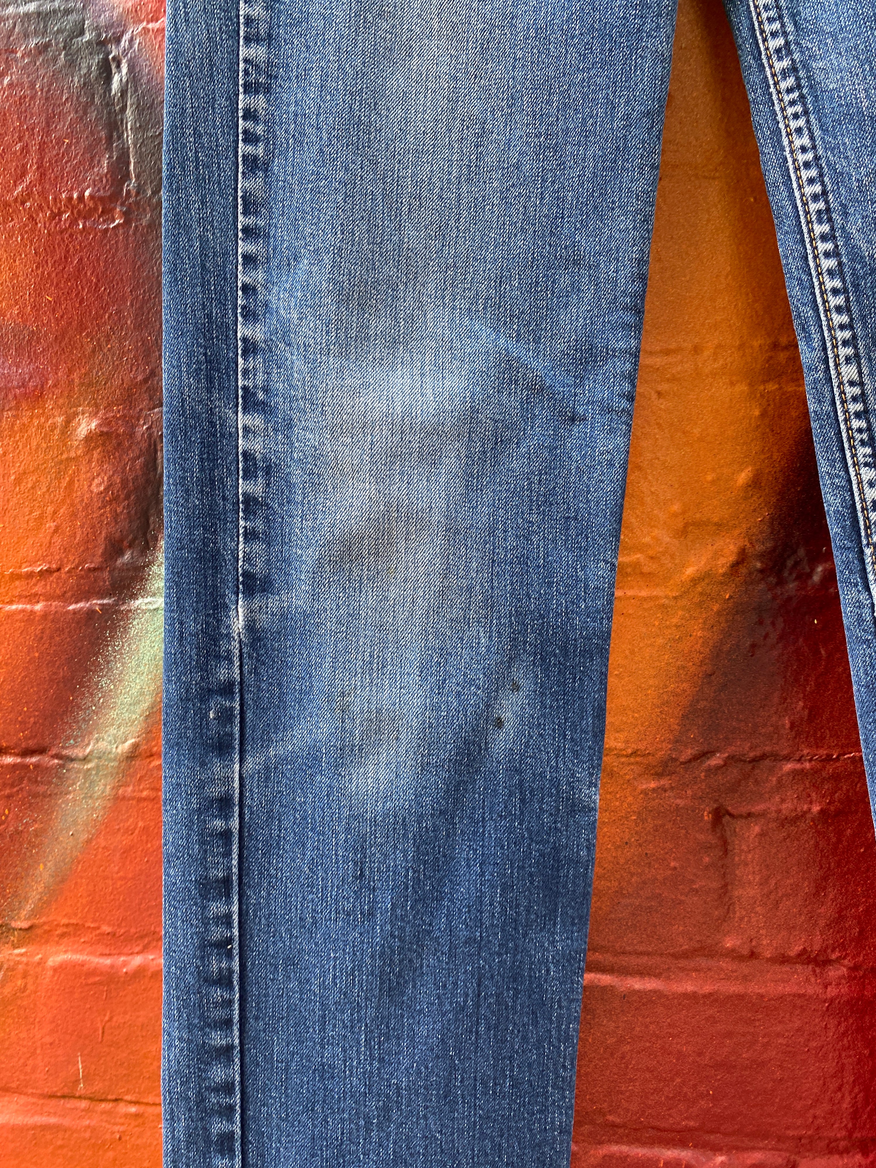 30 - Levi's Jeans 010