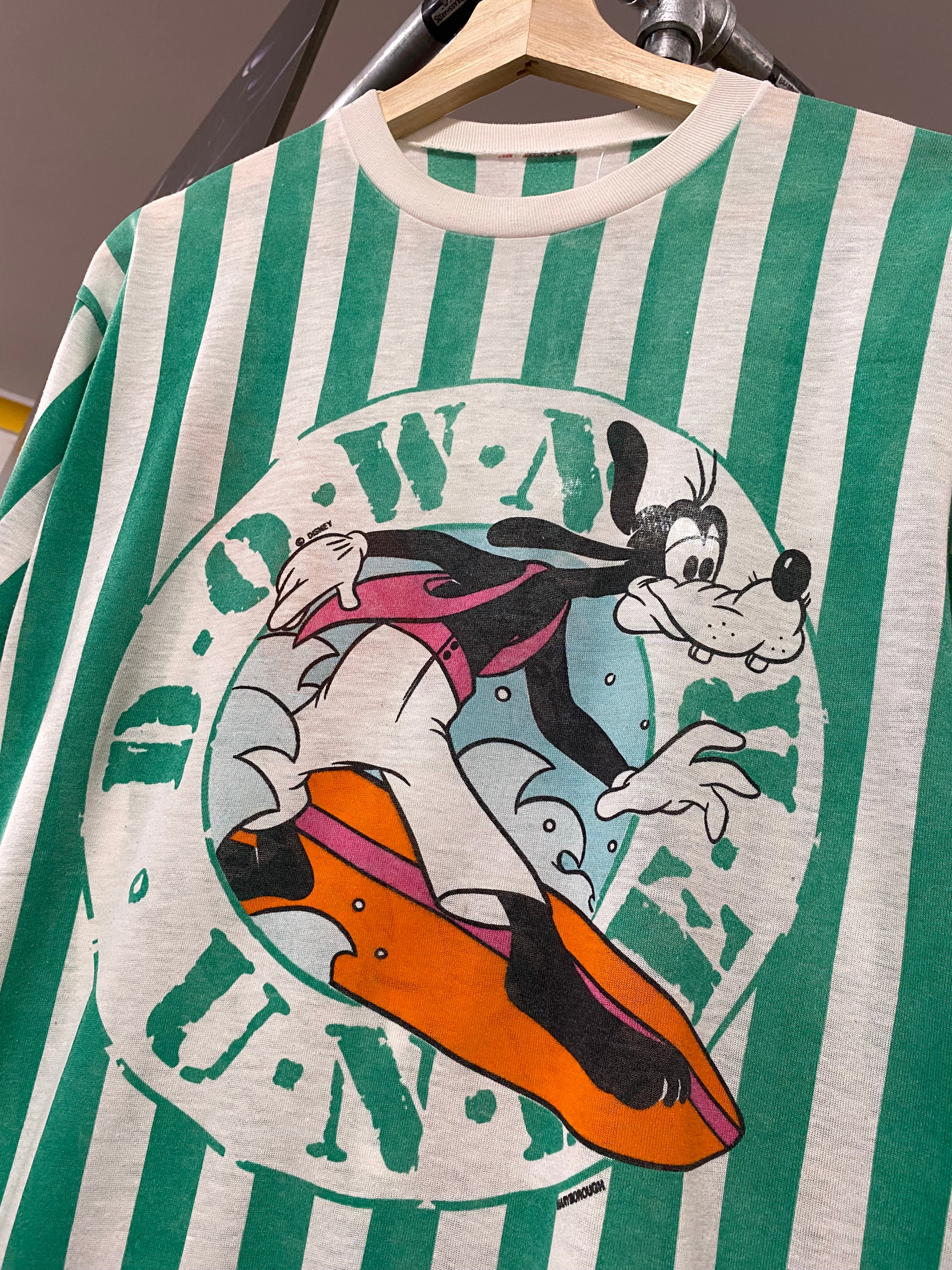 [M] 1980s Goofy Down Under Striped Tee