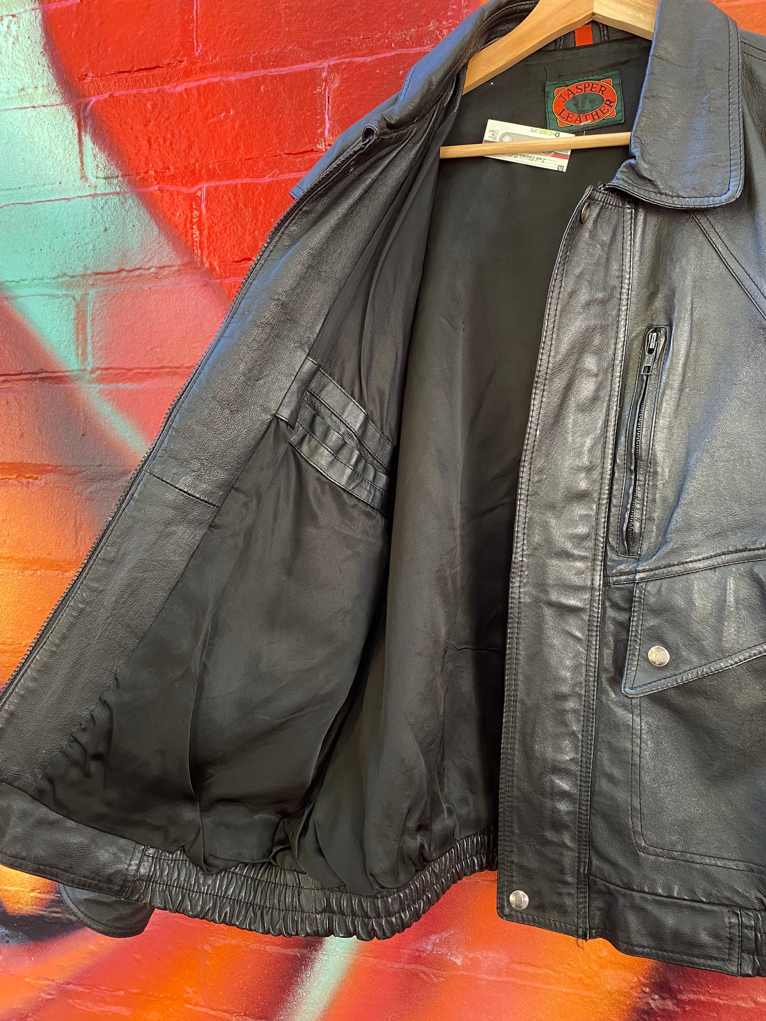 [L] Vintage Jasper Leather Black Jacket