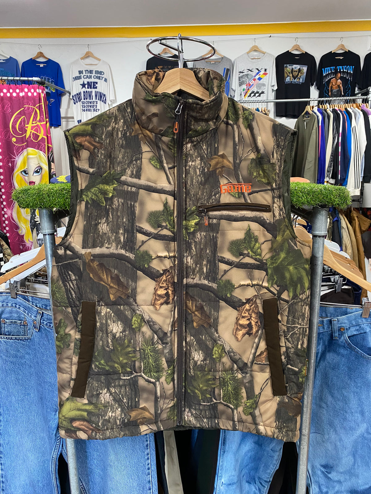 [L] Game Camo Puffer Vest