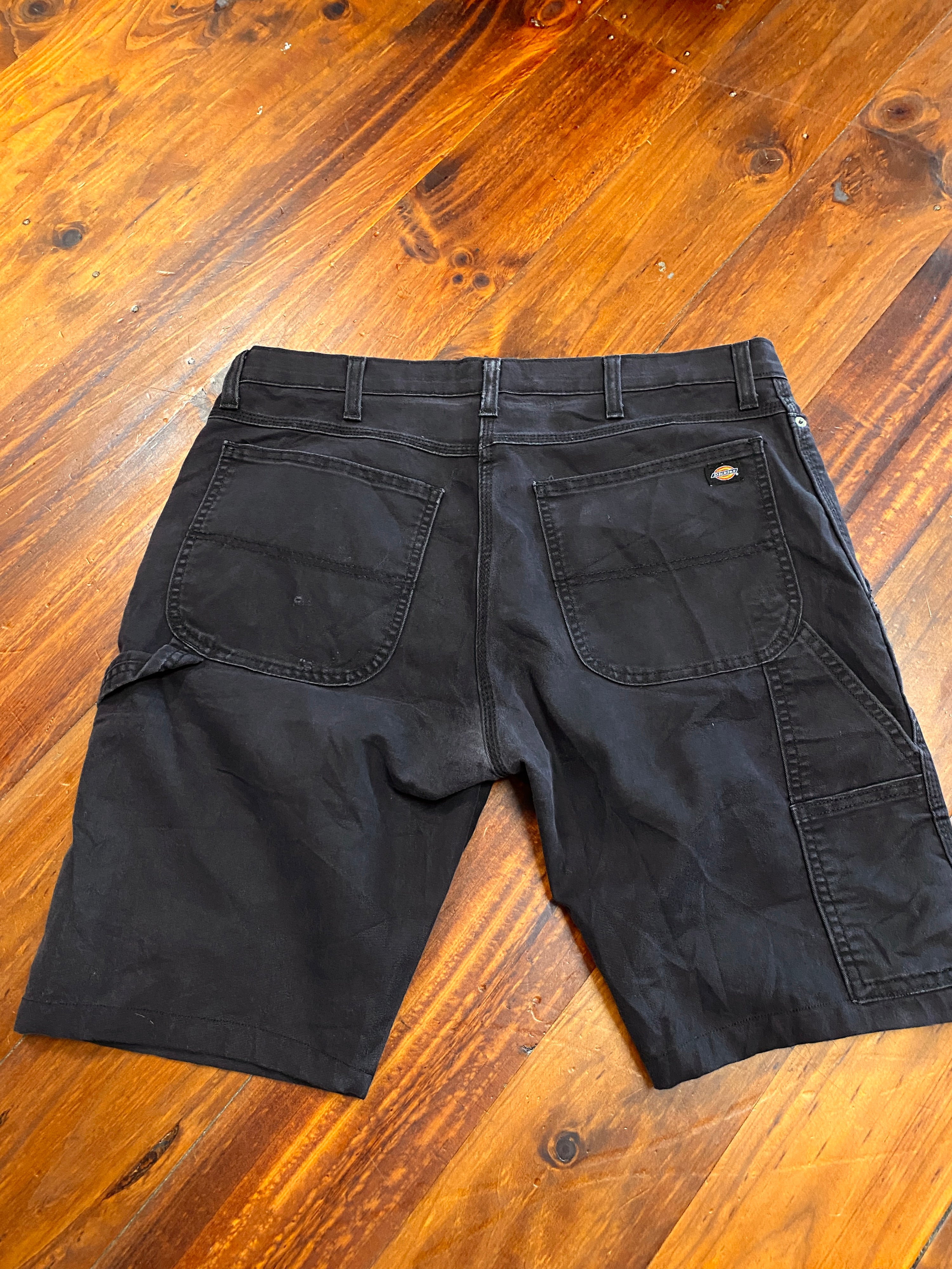 36 - Dickies Flex Black Carpenter Shorts