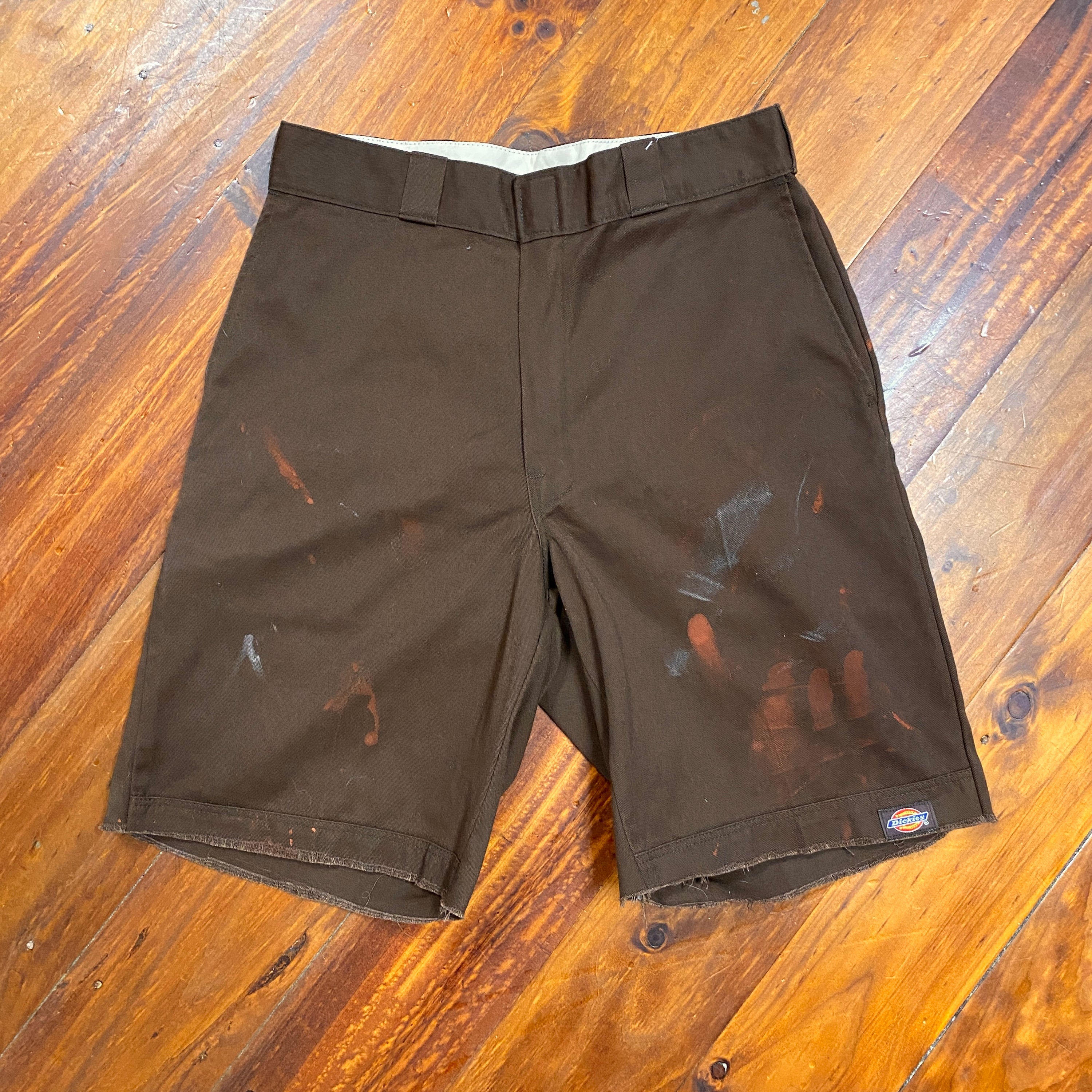 32 - Dickies Chocolate Brown Cut-Off Shorts DS106