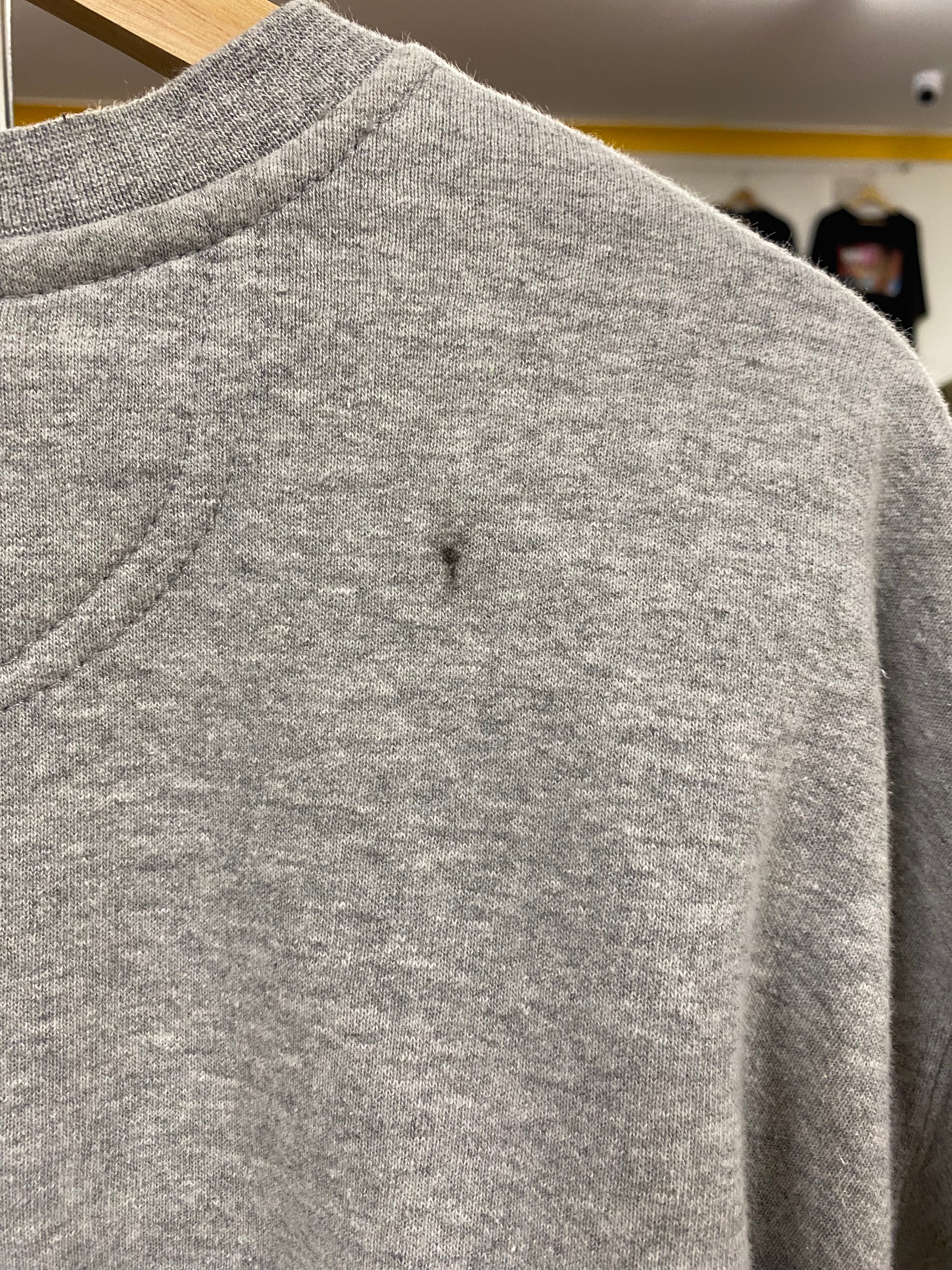 [L] Carhartt ARTC Embroidered Grey Jumper