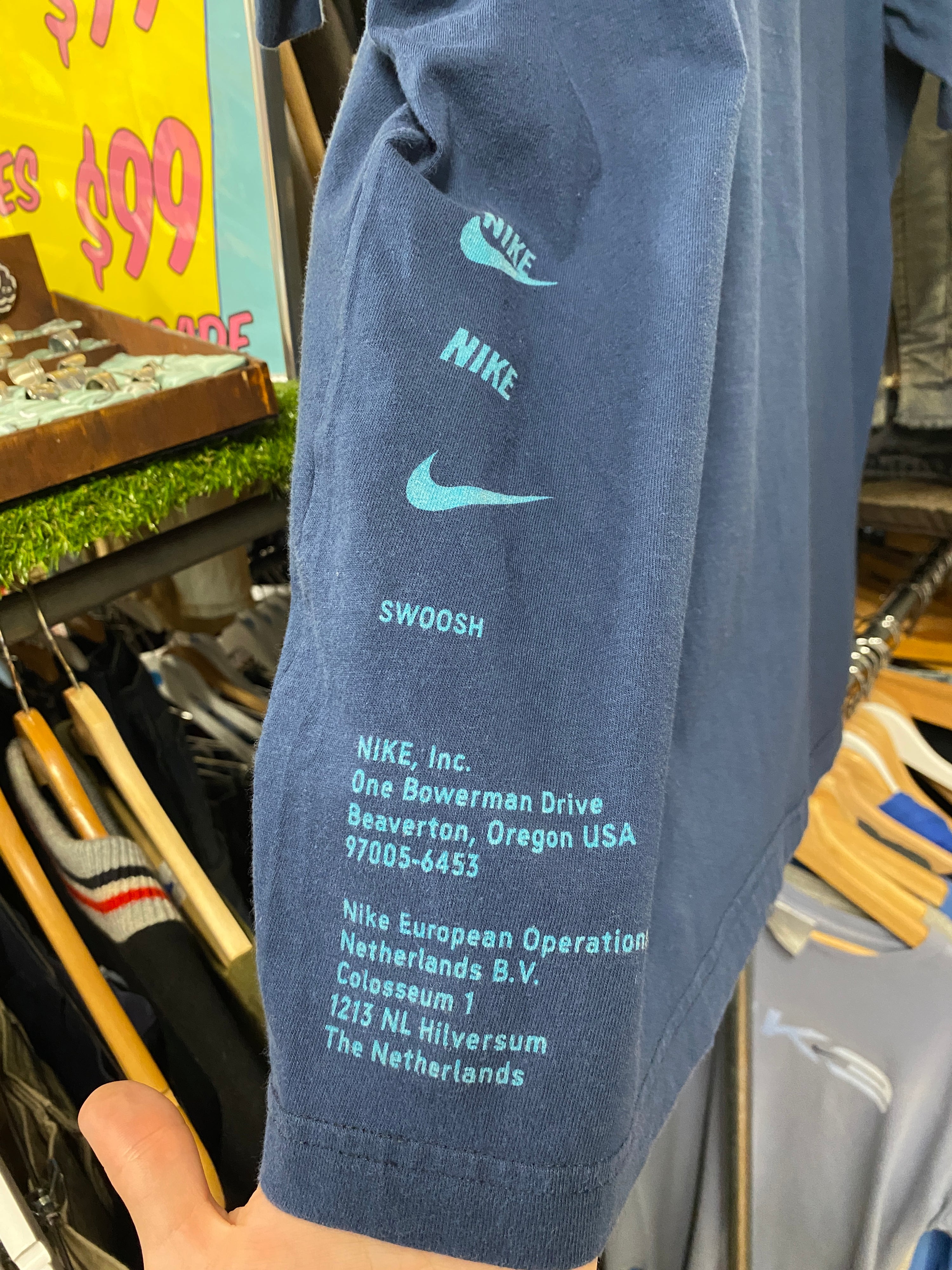 2XL - Nike 6.0 Centre Swoosh Tee