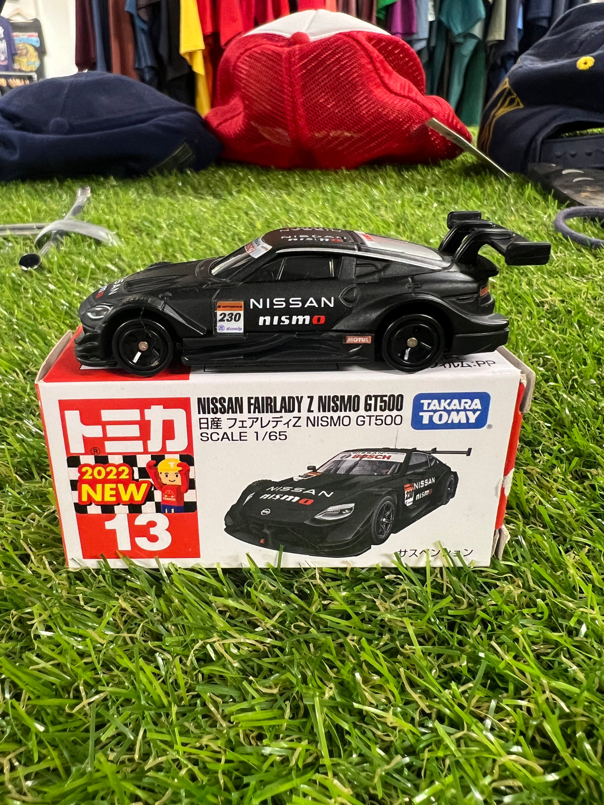 Takara Tomy 13 Nissan GT-R Nismo GT500