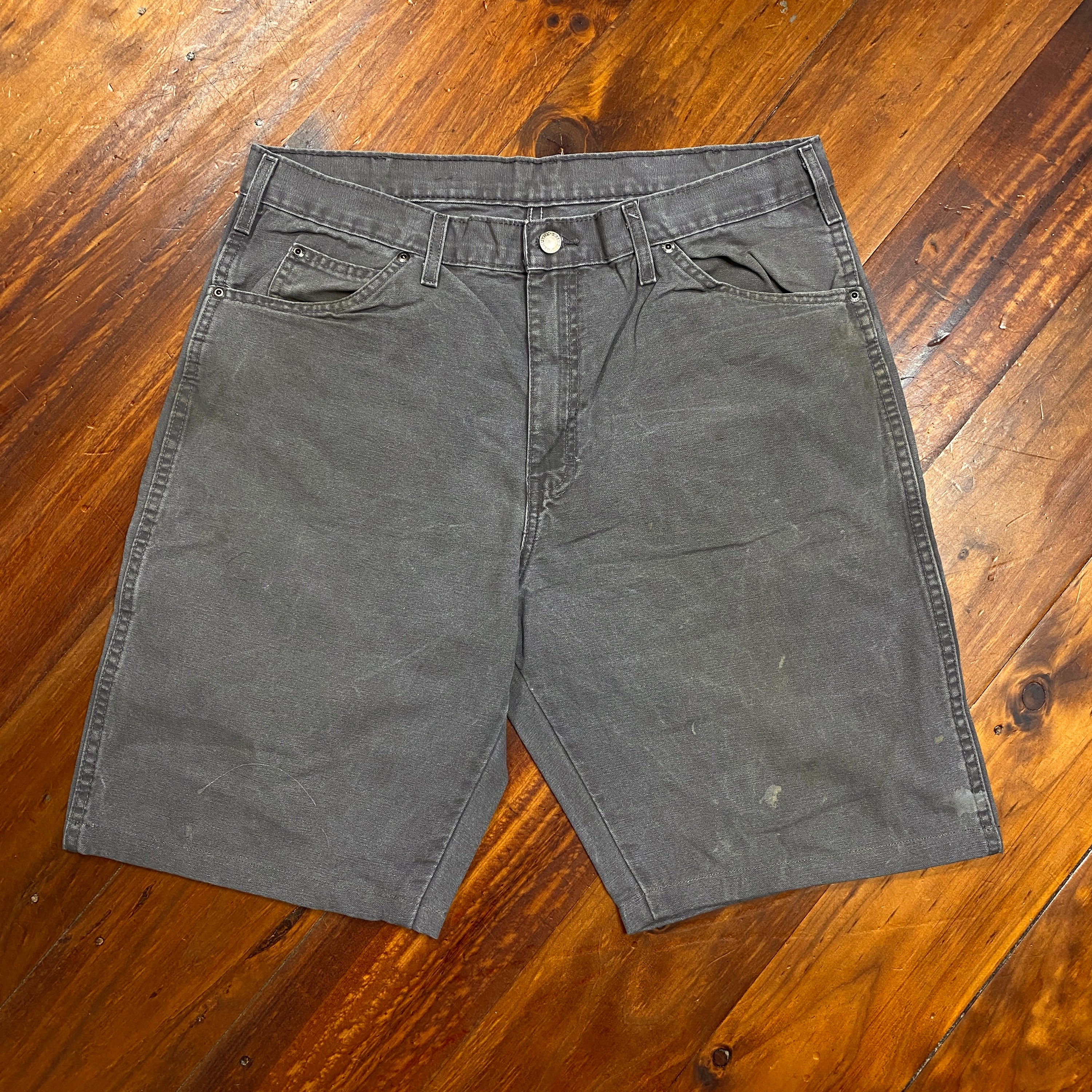 36 - Dickies Grey Carpenter Shorts DS107