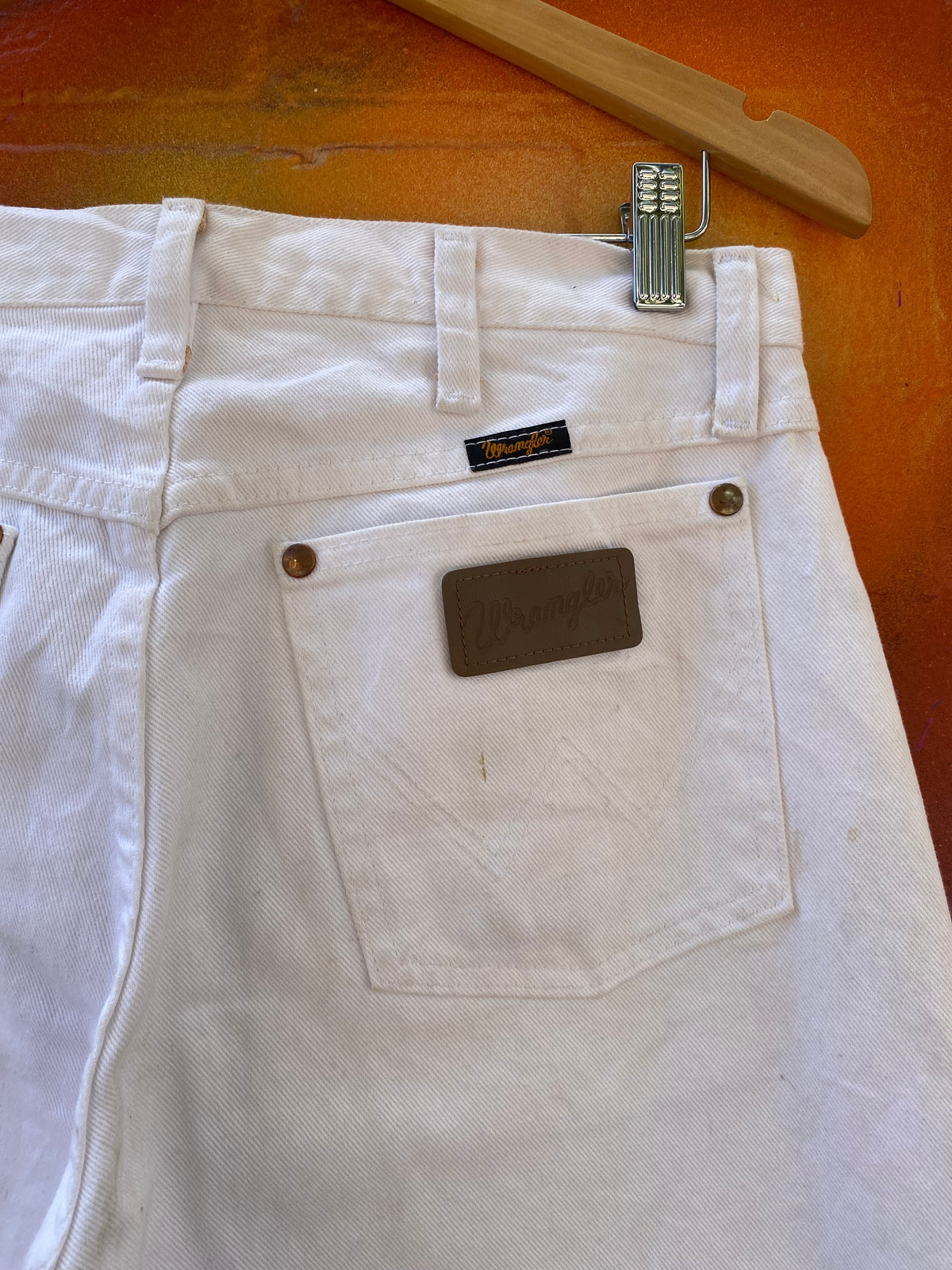 [30] Wrangler White Painter Pants