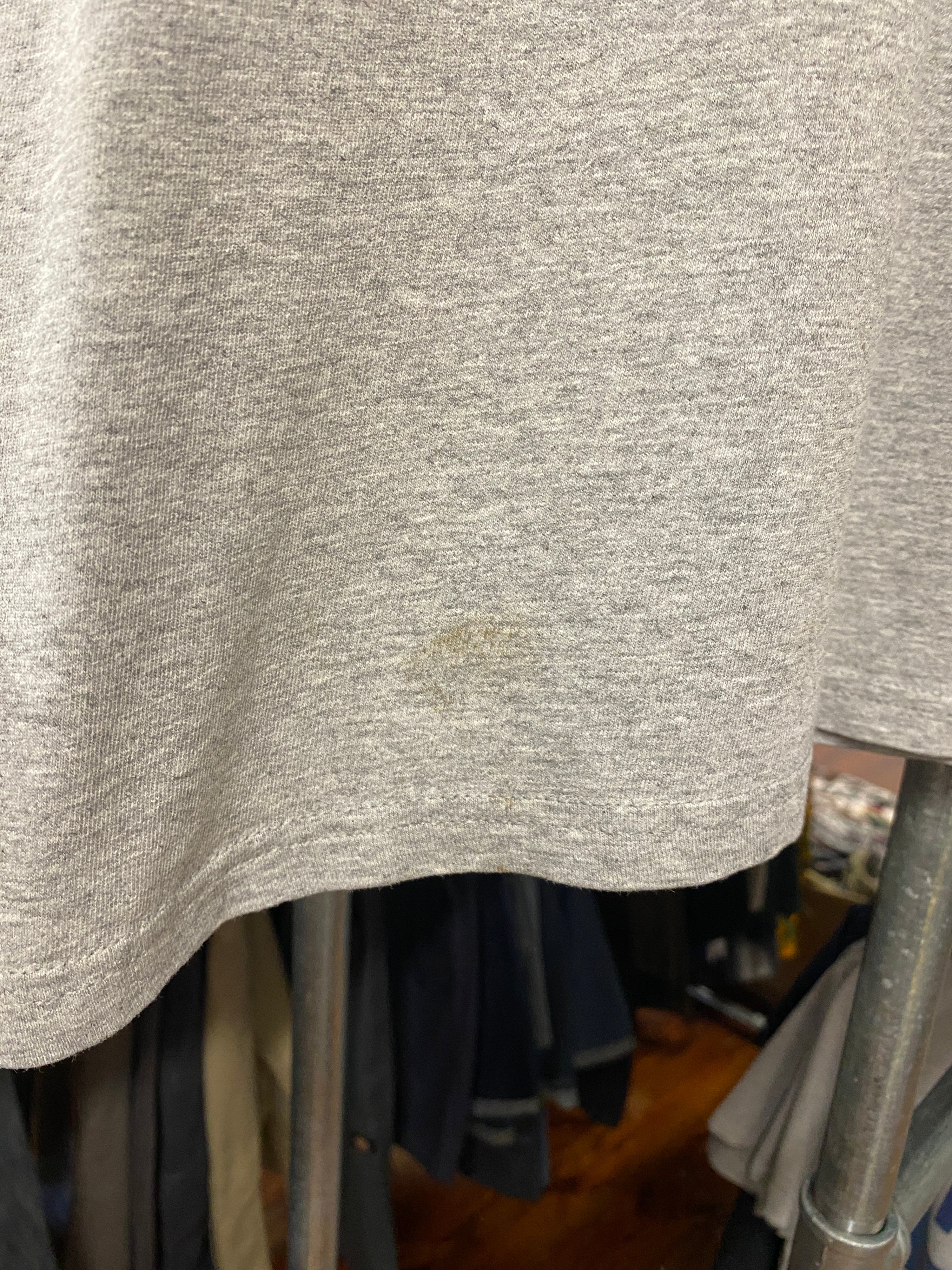 L - Vintage Nike Red Centre Patched N1971 Grey Tee