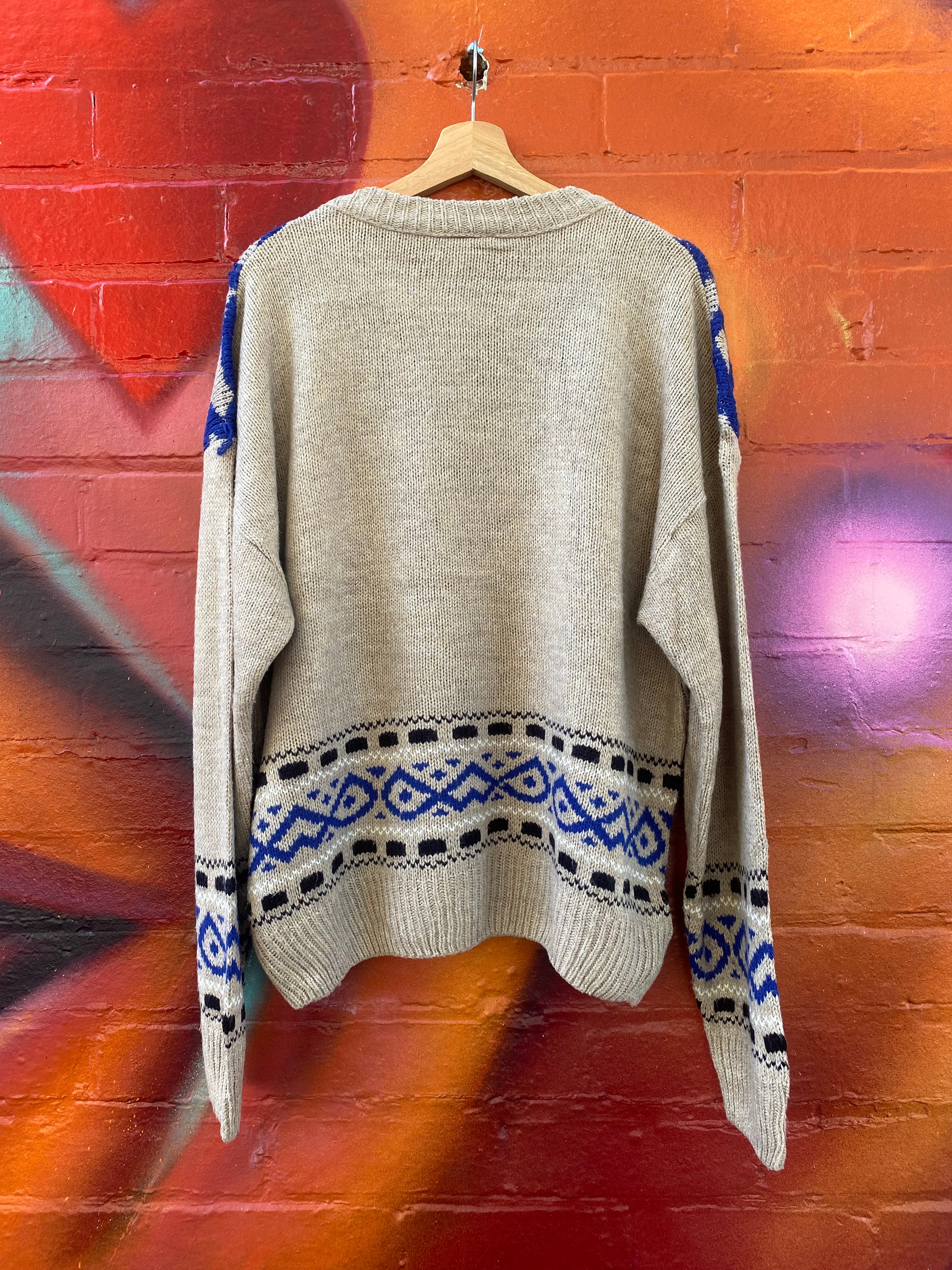 [L] Mademoiselle Beige/Blue Designs Knit Sweater