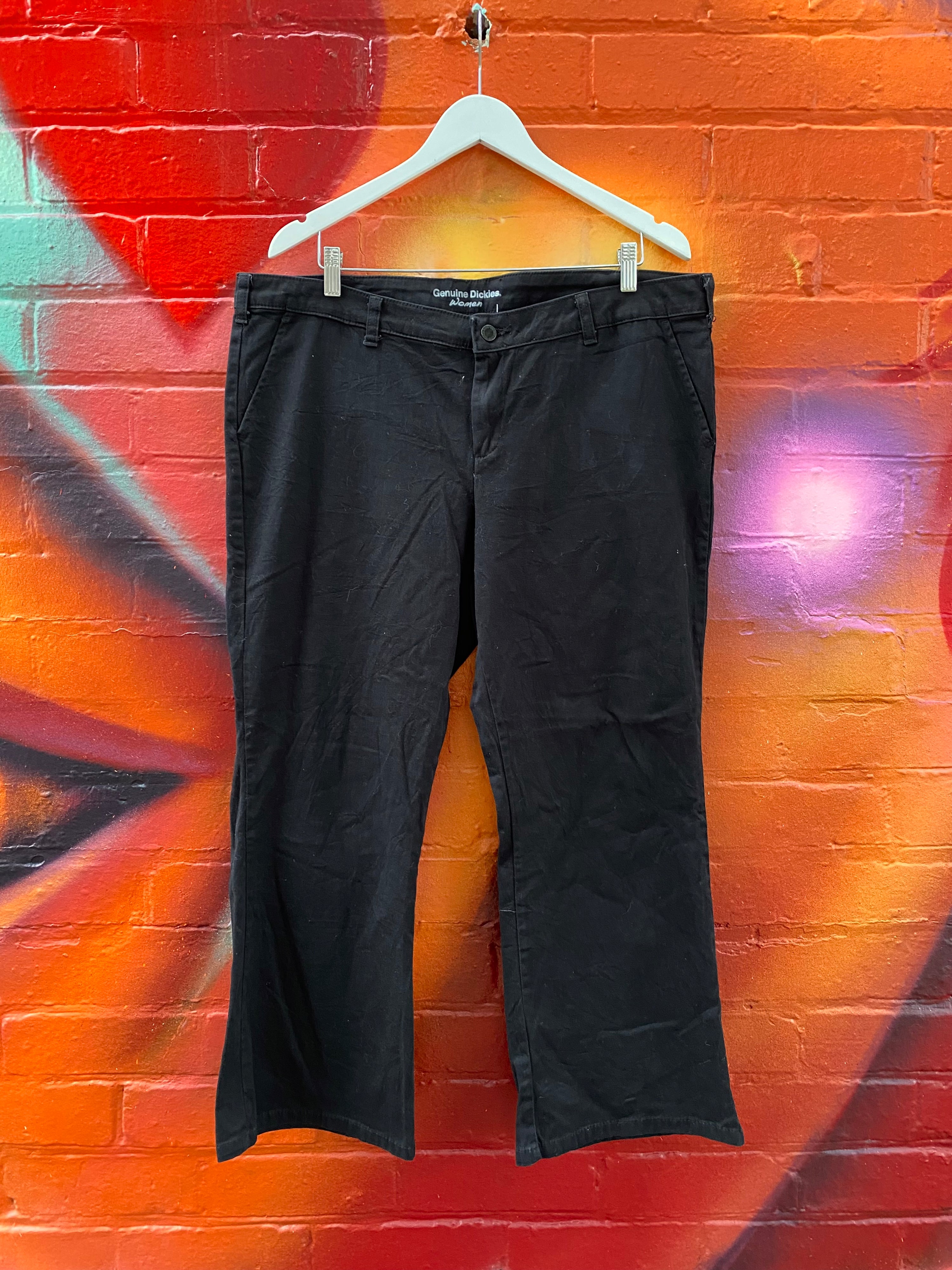 [40] Dickies Womens Black Work Pants D187