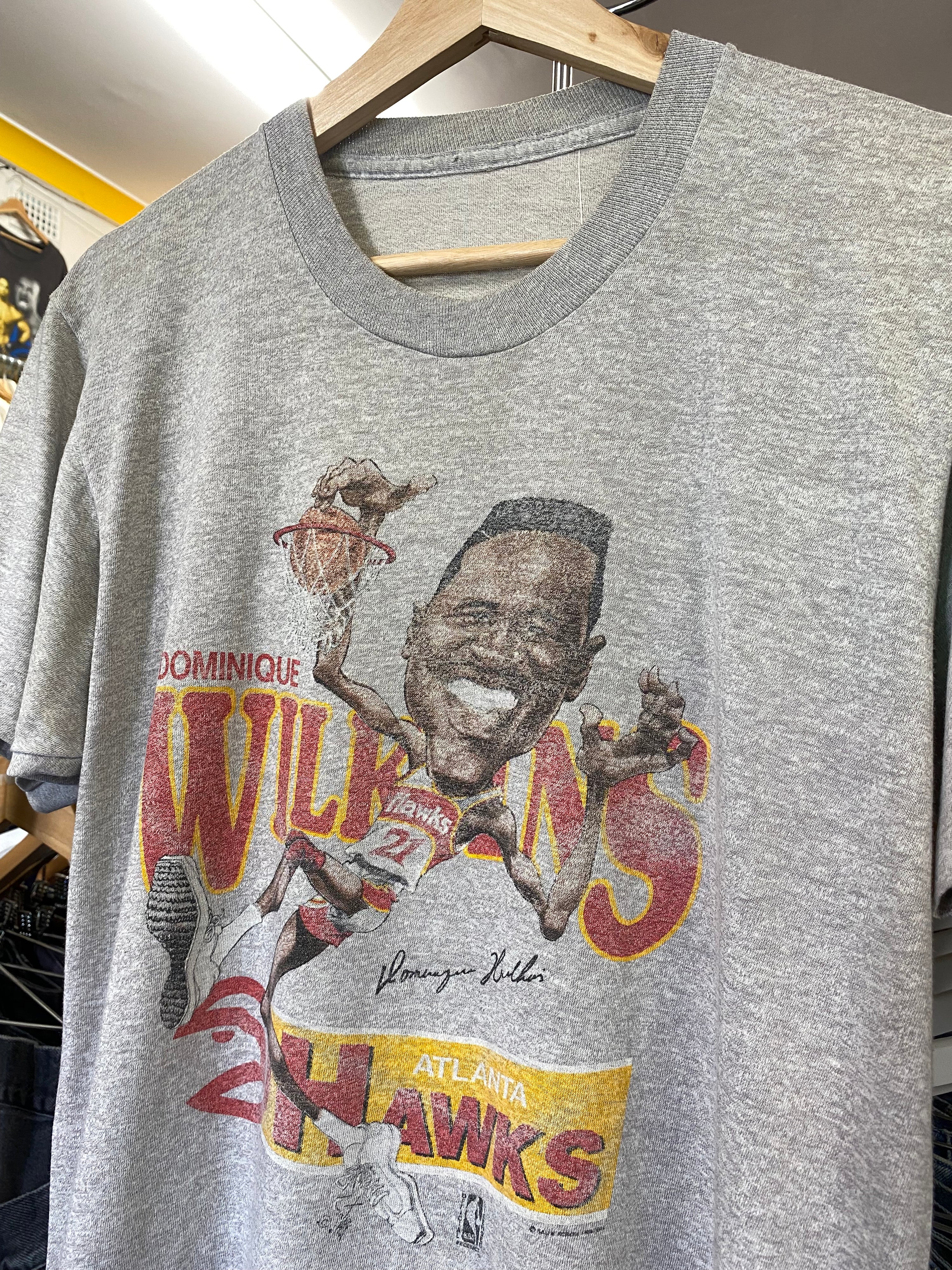 [M] 1980s Dominique Wilkins Atlanta Hawks Caricature Tshirt