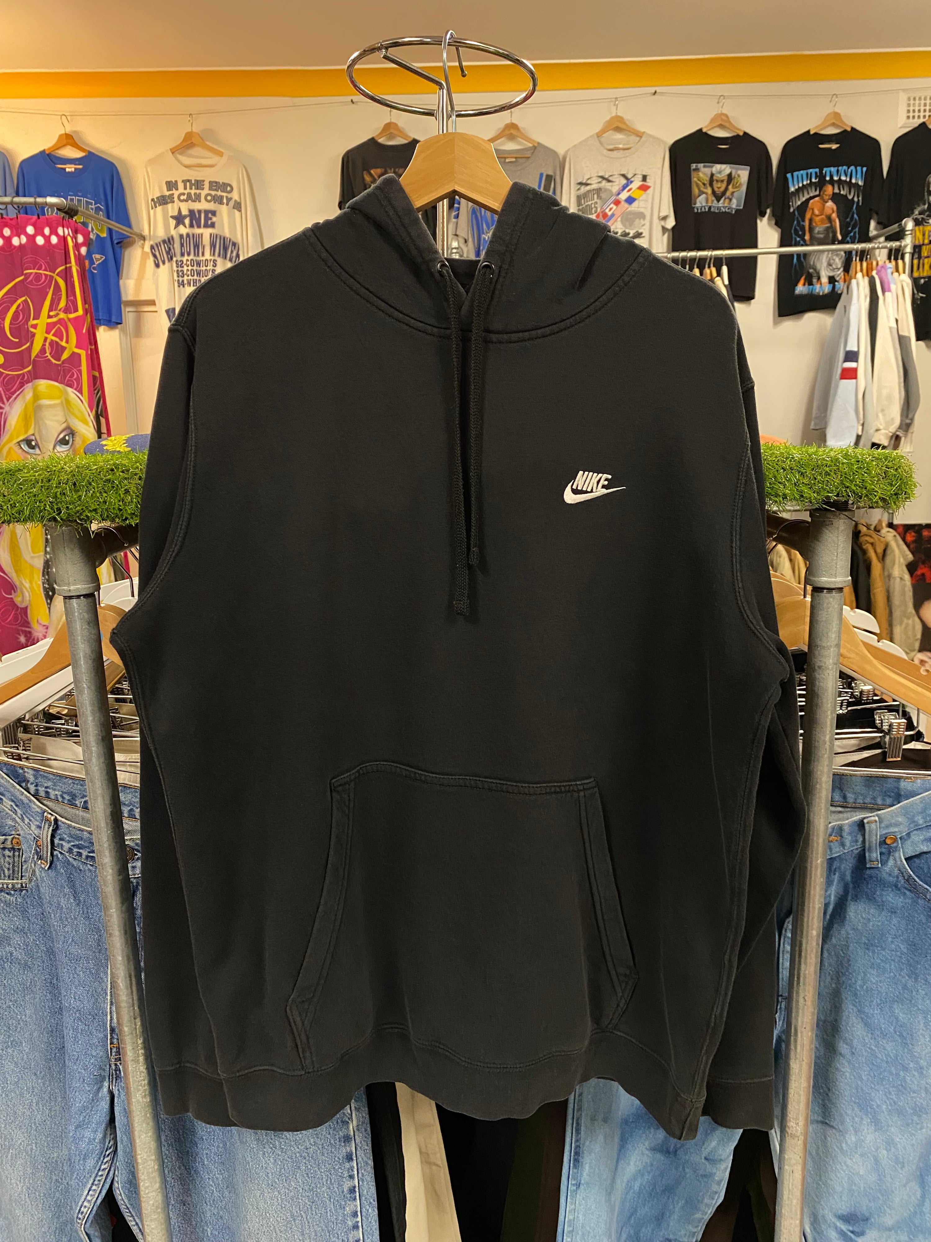 [L] Nike Small Spellout Black Hoodie