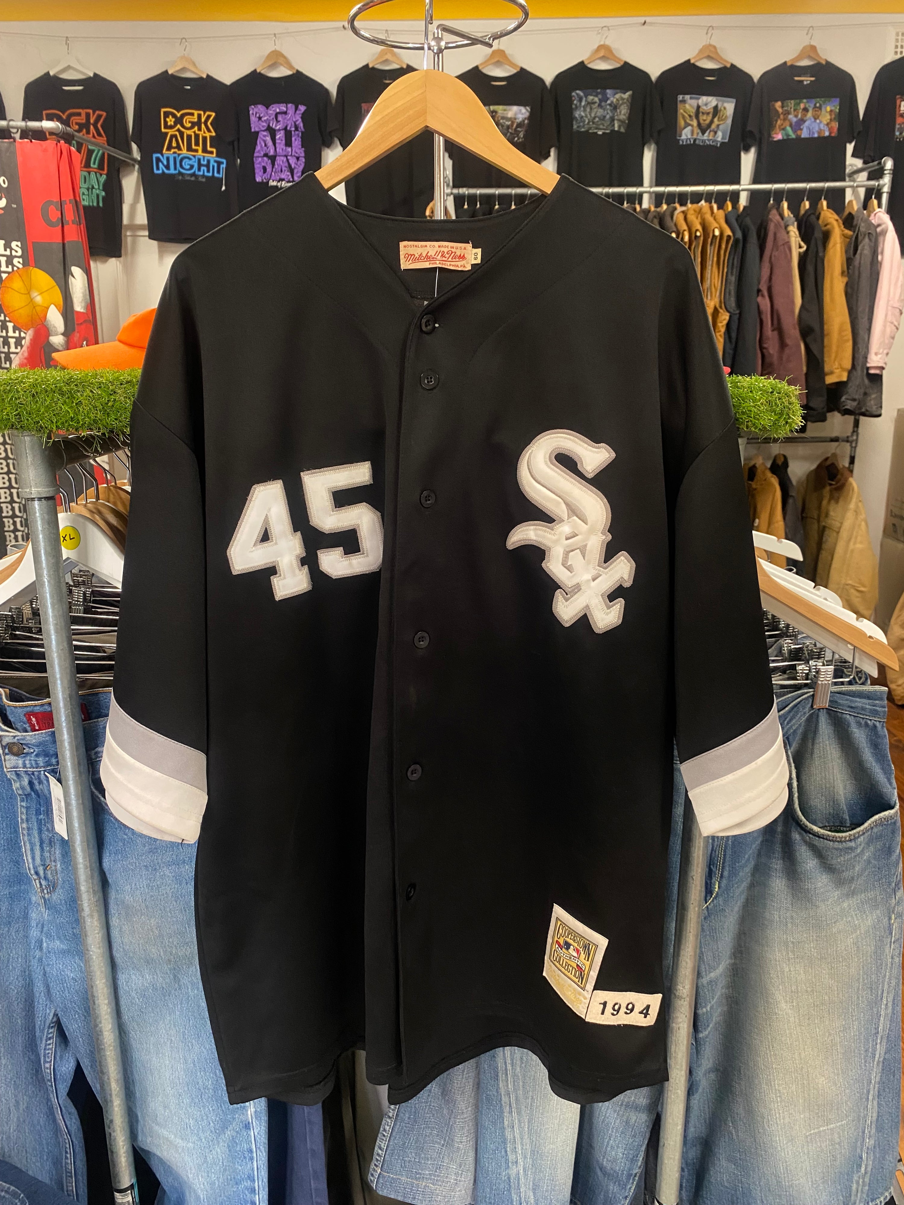 [2XL] - 1994 Mitchell And Ness Nostalgic White Sox #45 Michael Jordan Jersey