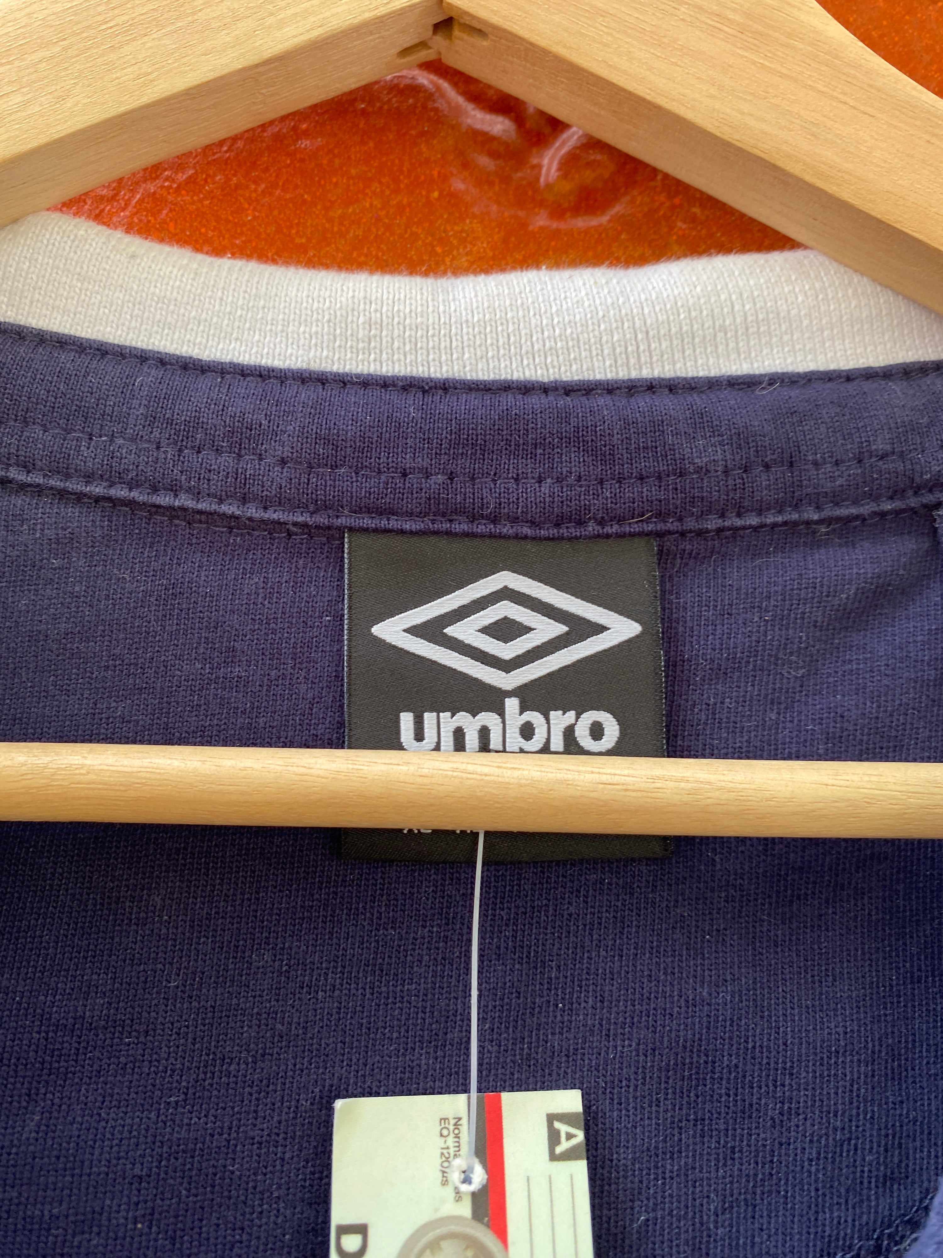 XL - Umbro Colorblock LS Jumper