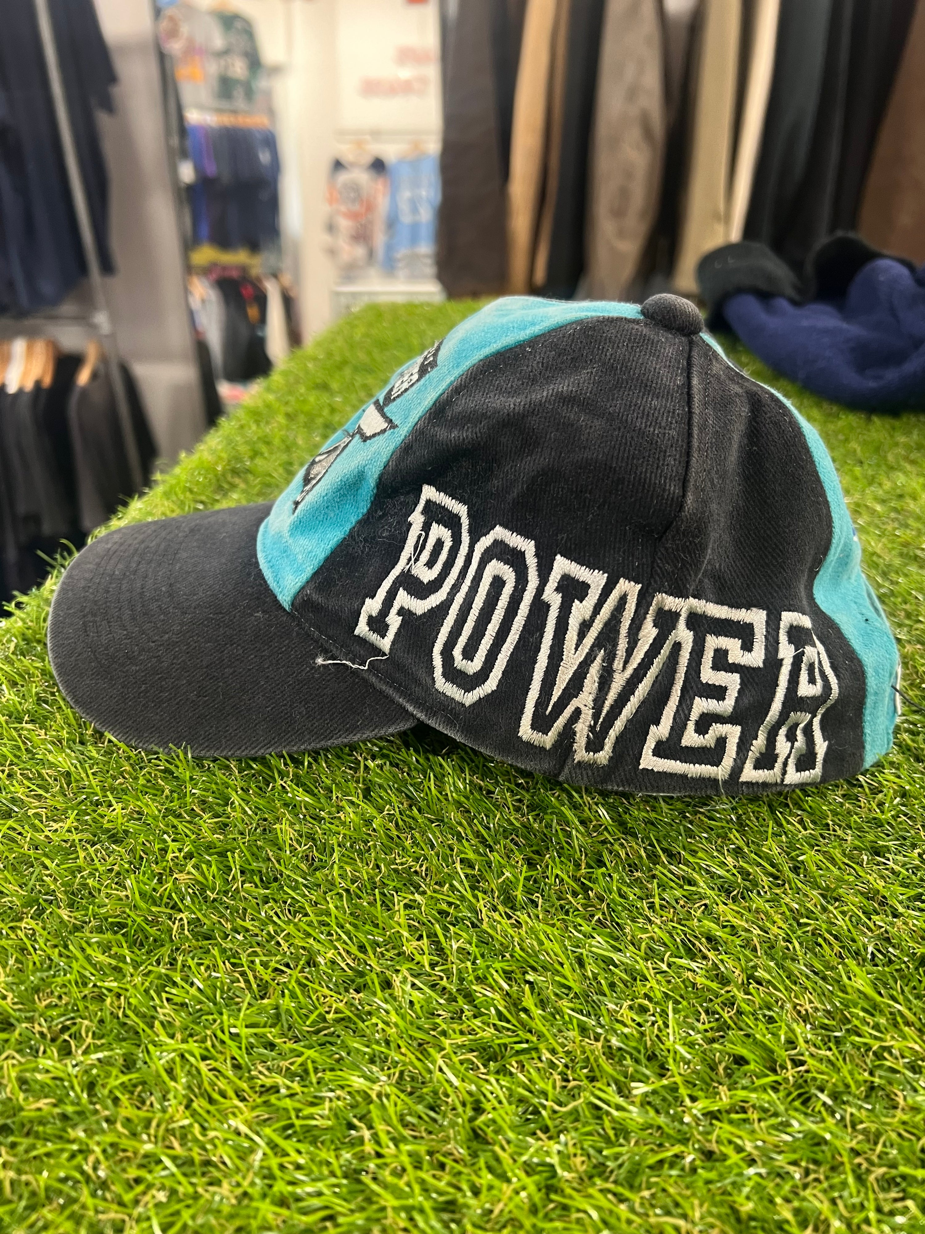 Vintage Port Power x Eclipse Cap