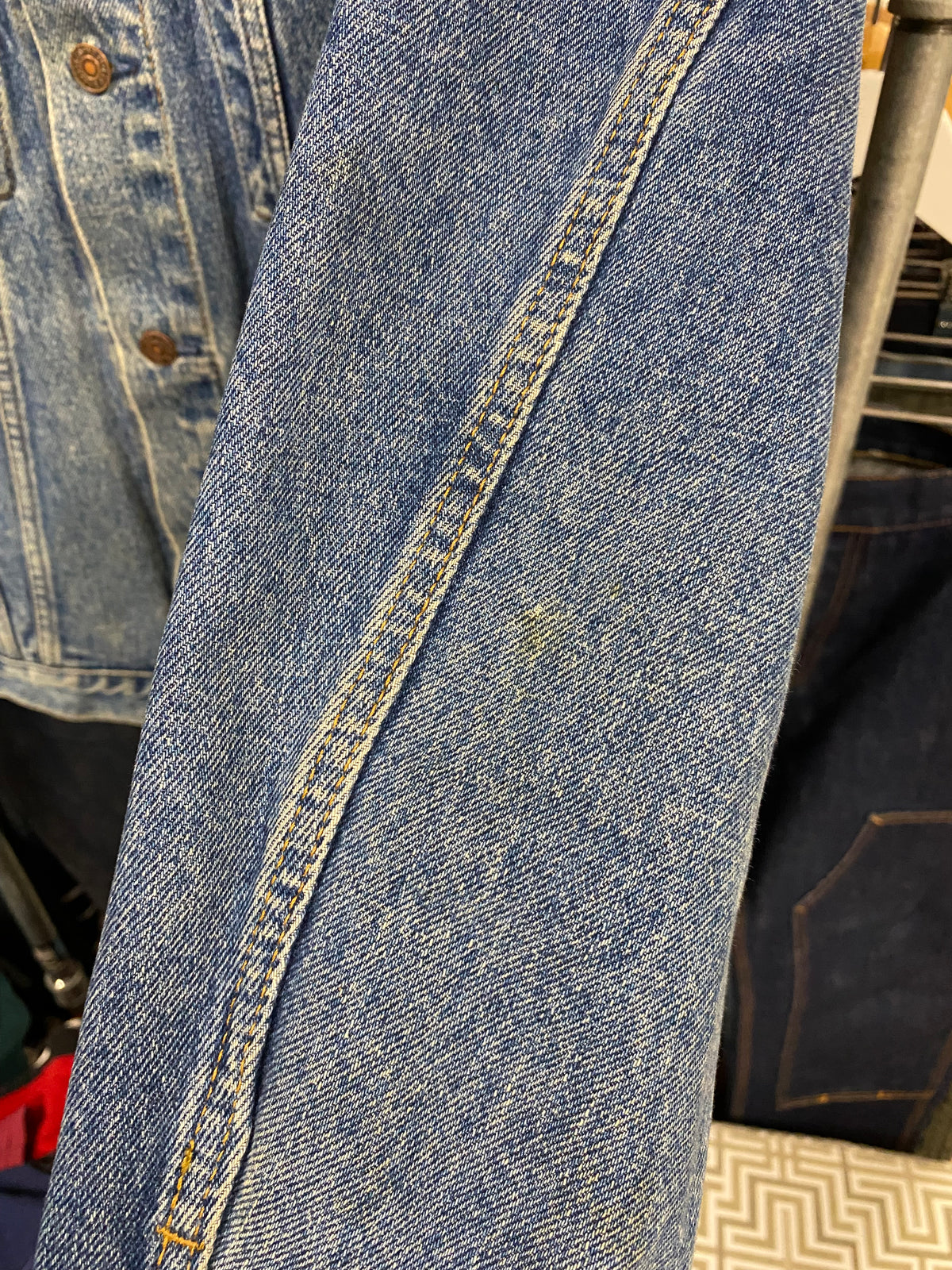 [S] Levi's Blue Denim Trucker Jacket Regular