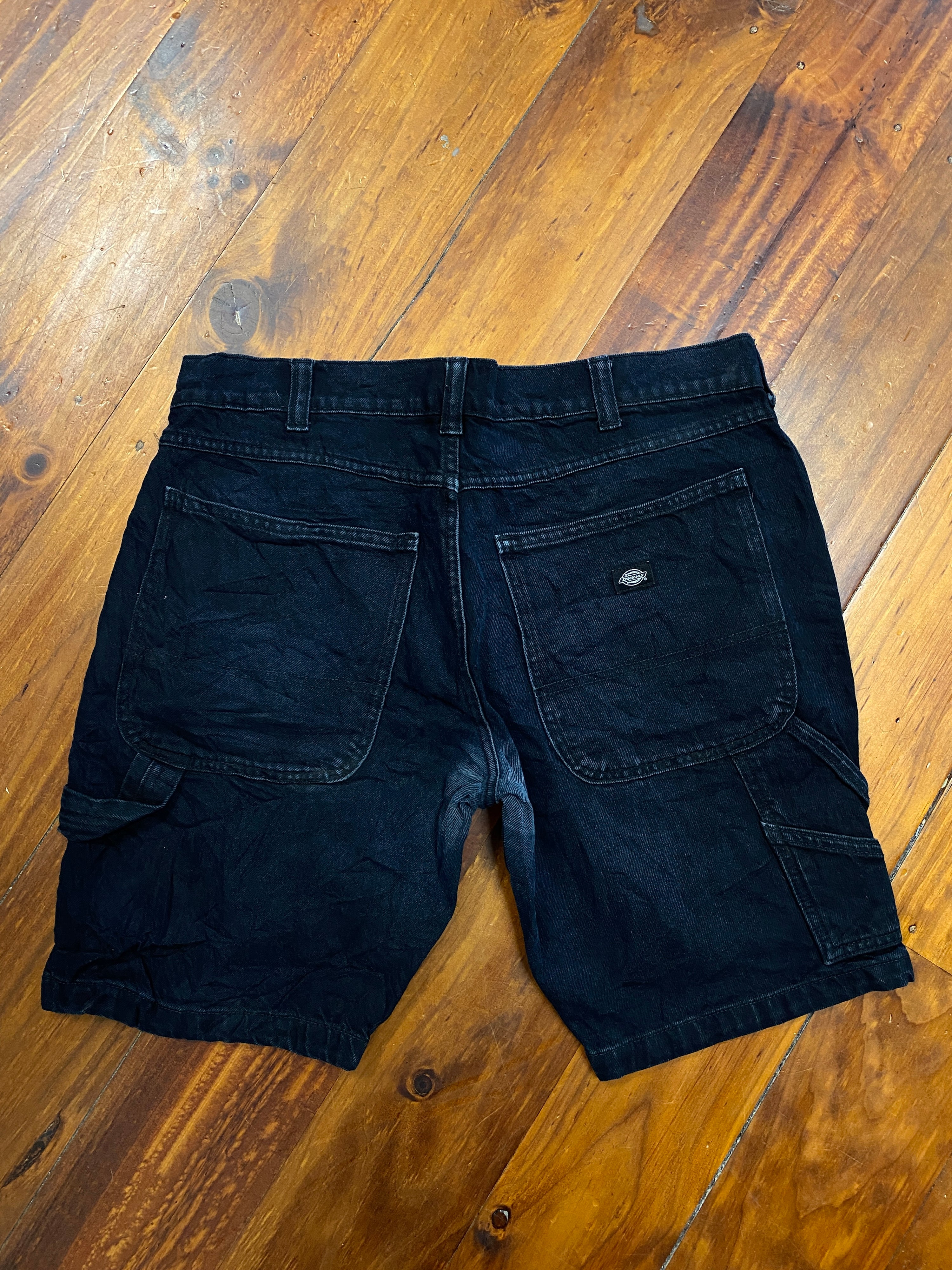 34 - Dickies Dark Blue Denim Carpenter Shorts S306