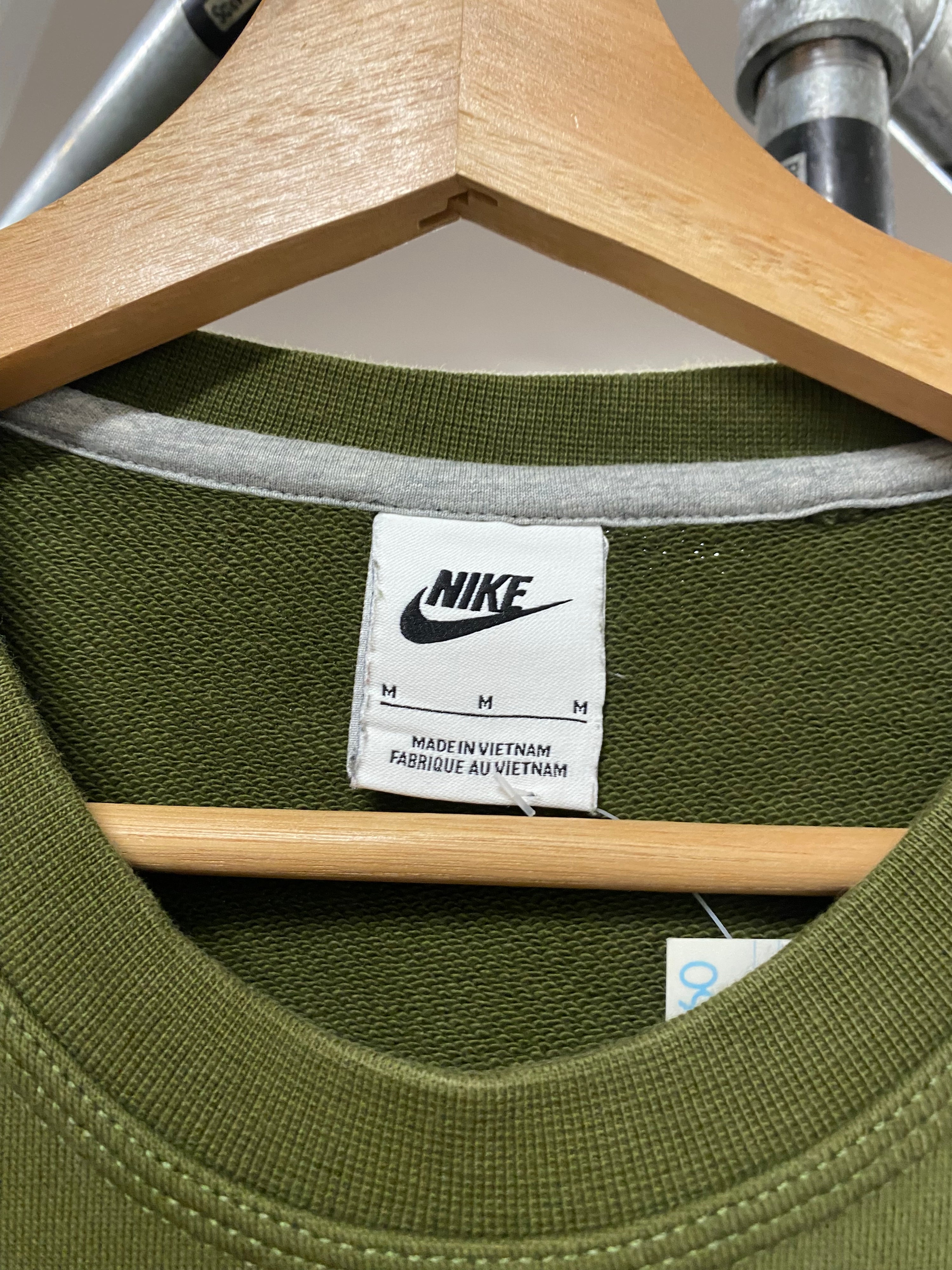 [M] Nike Small Tick Olive Jumper