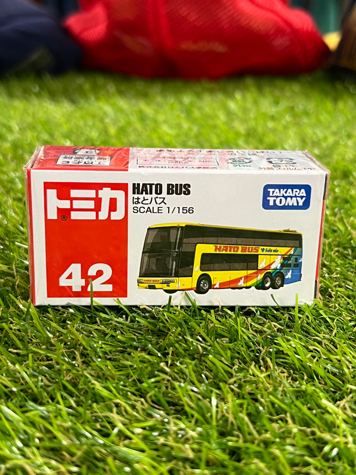 Takara Tomy 42 Hato Bus
