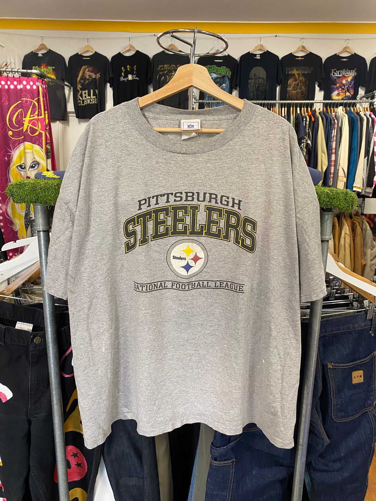 2XL - Pittsburgh Steelers Classic Logo Grey NFL Tee