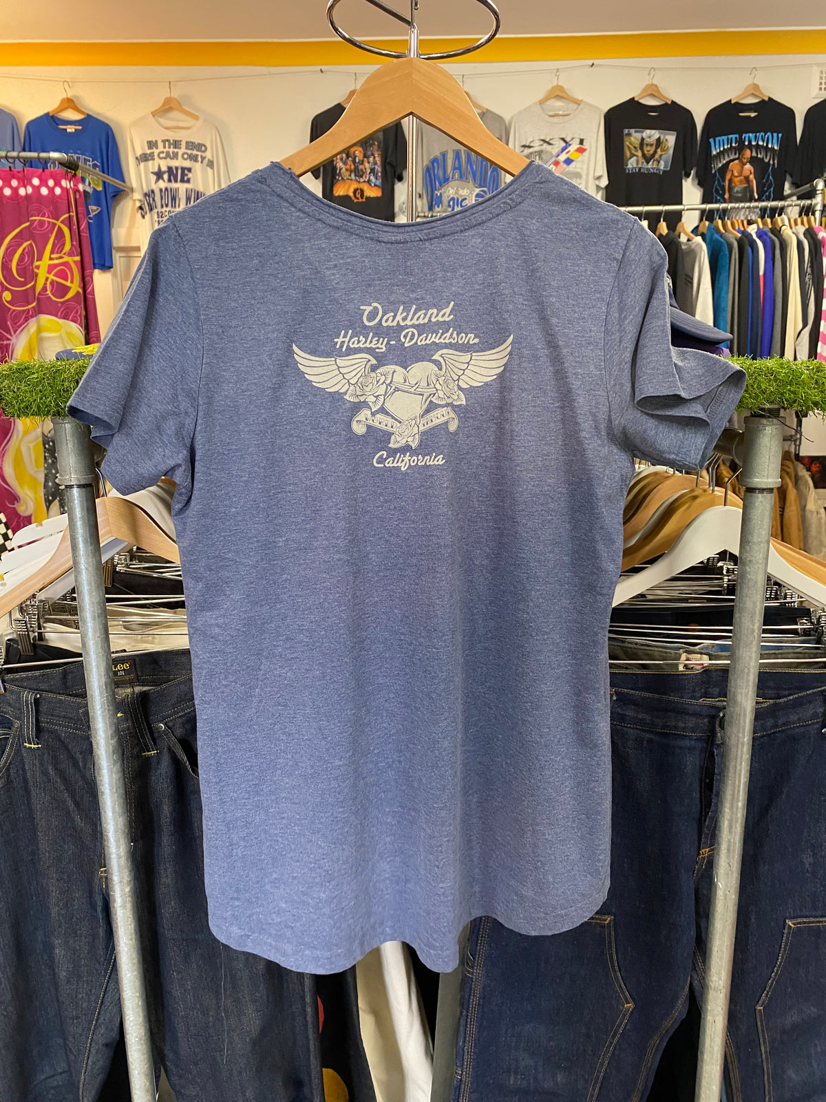 M/L - Harley Davidson Oakland California Blue Womens Tee