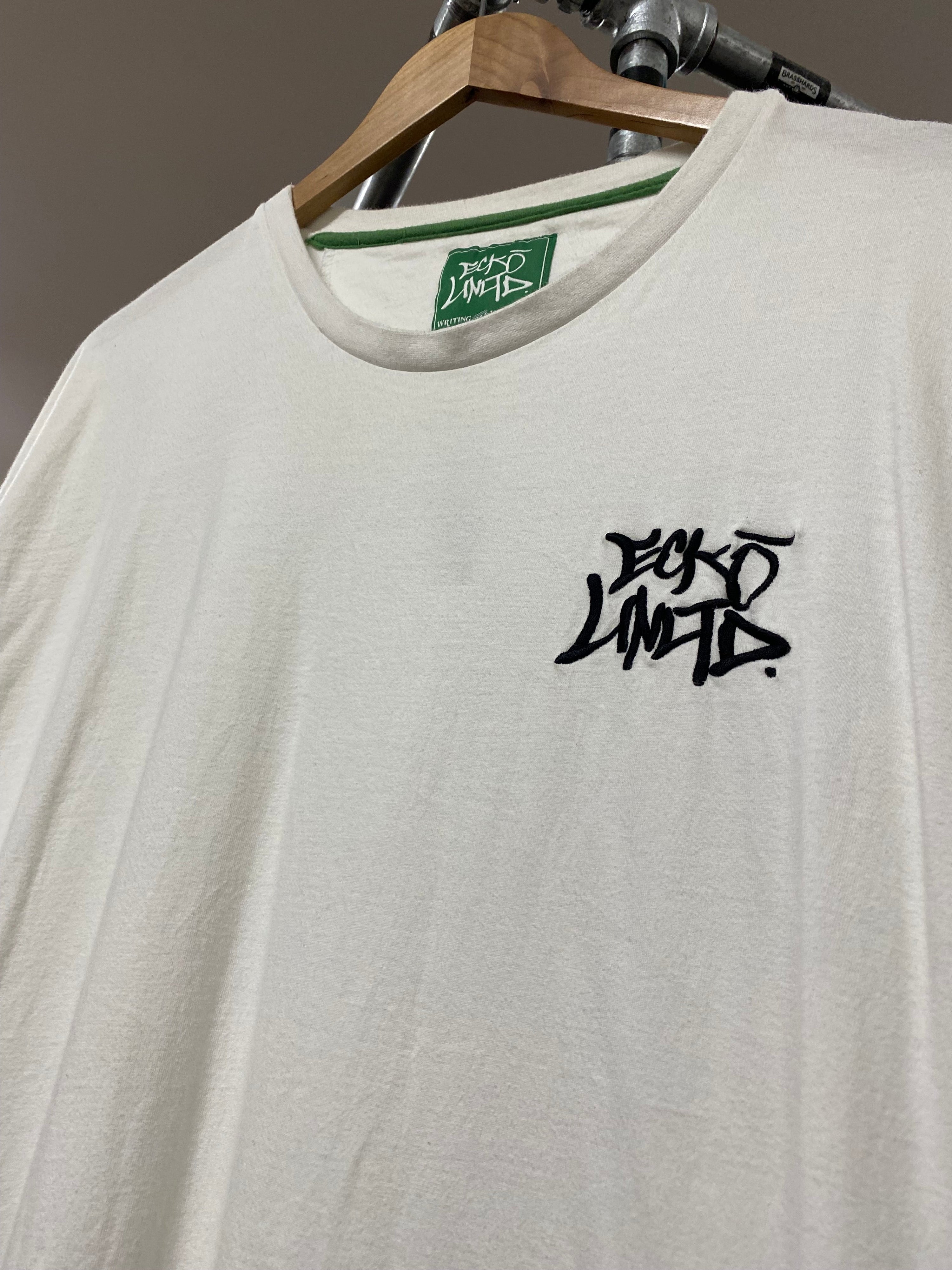 2XL - 2000s ECKO UNLTD Actual Factual Graffer White Tee