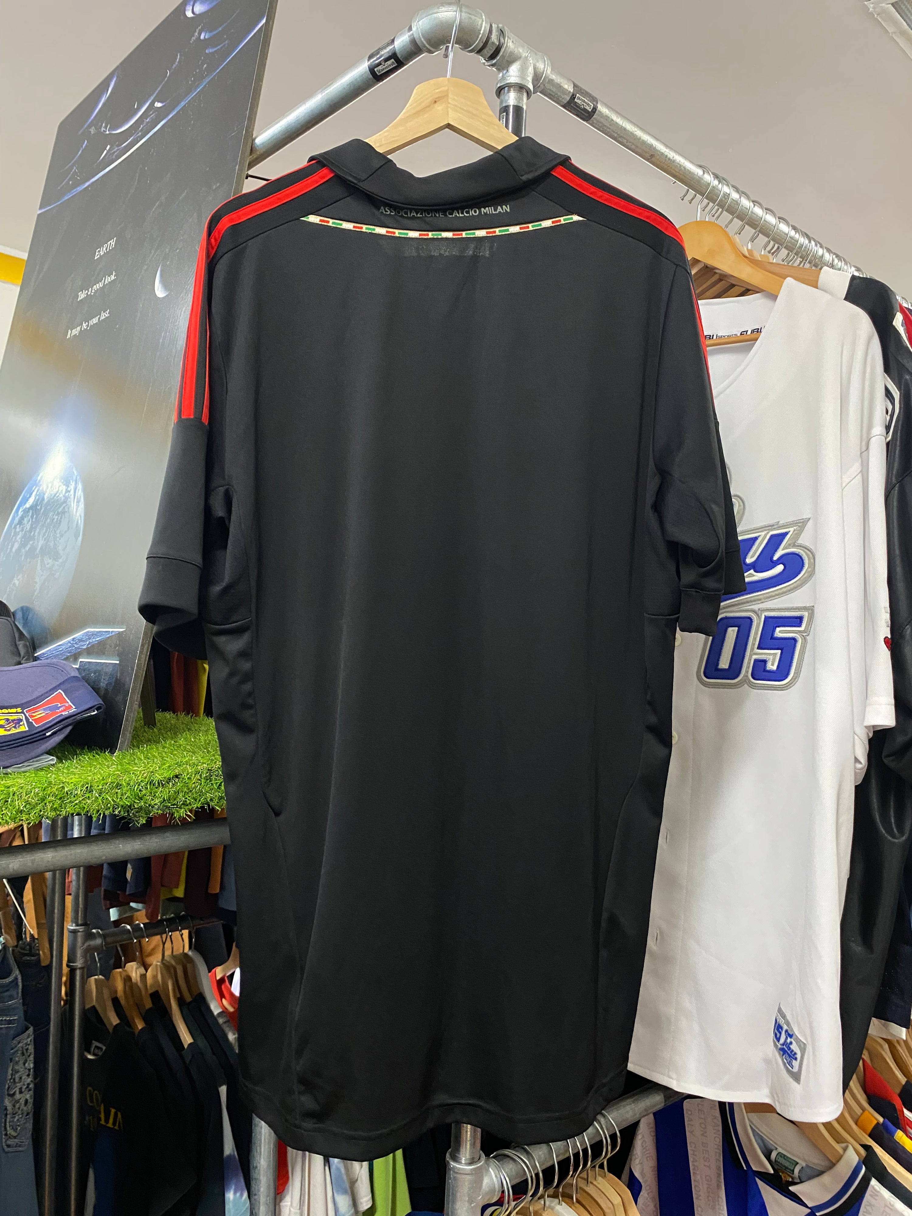 [XL] 2011 Adidas AC Milan Black Jersey