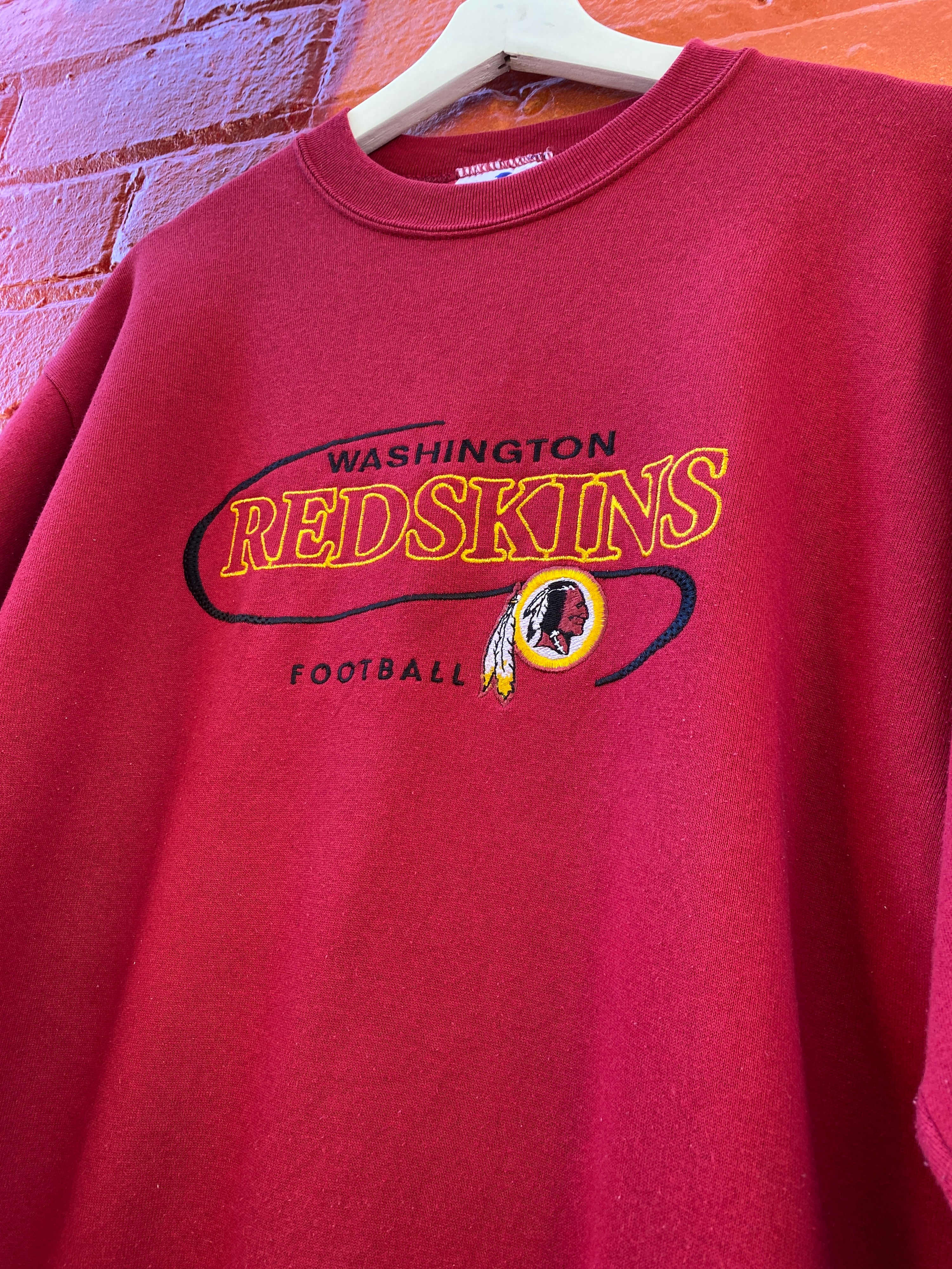 M - 90s Washington Redskins Embroidered Logo Athletic Jumper