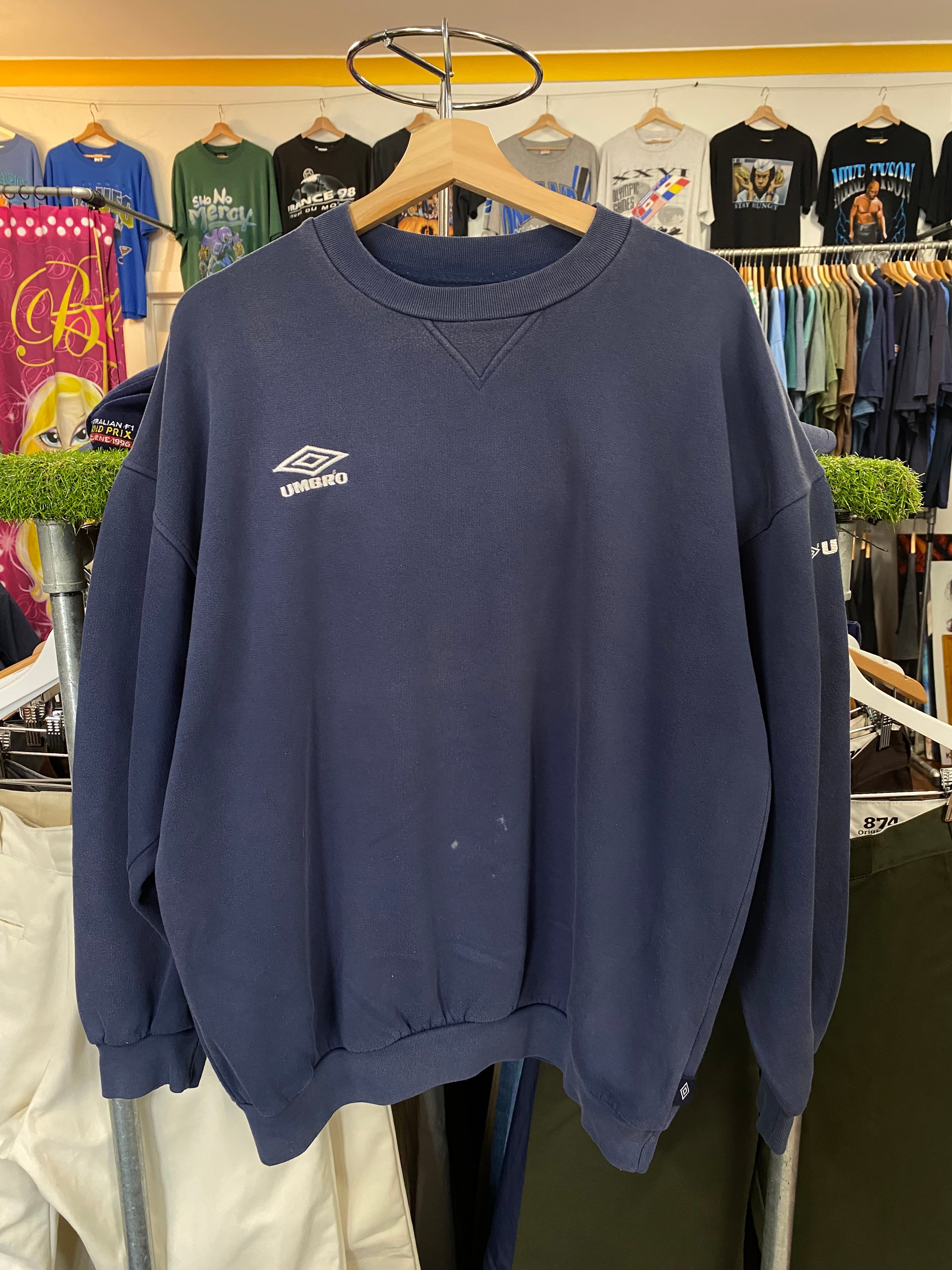 [XL] Umbro Embroidered Blue Sweat