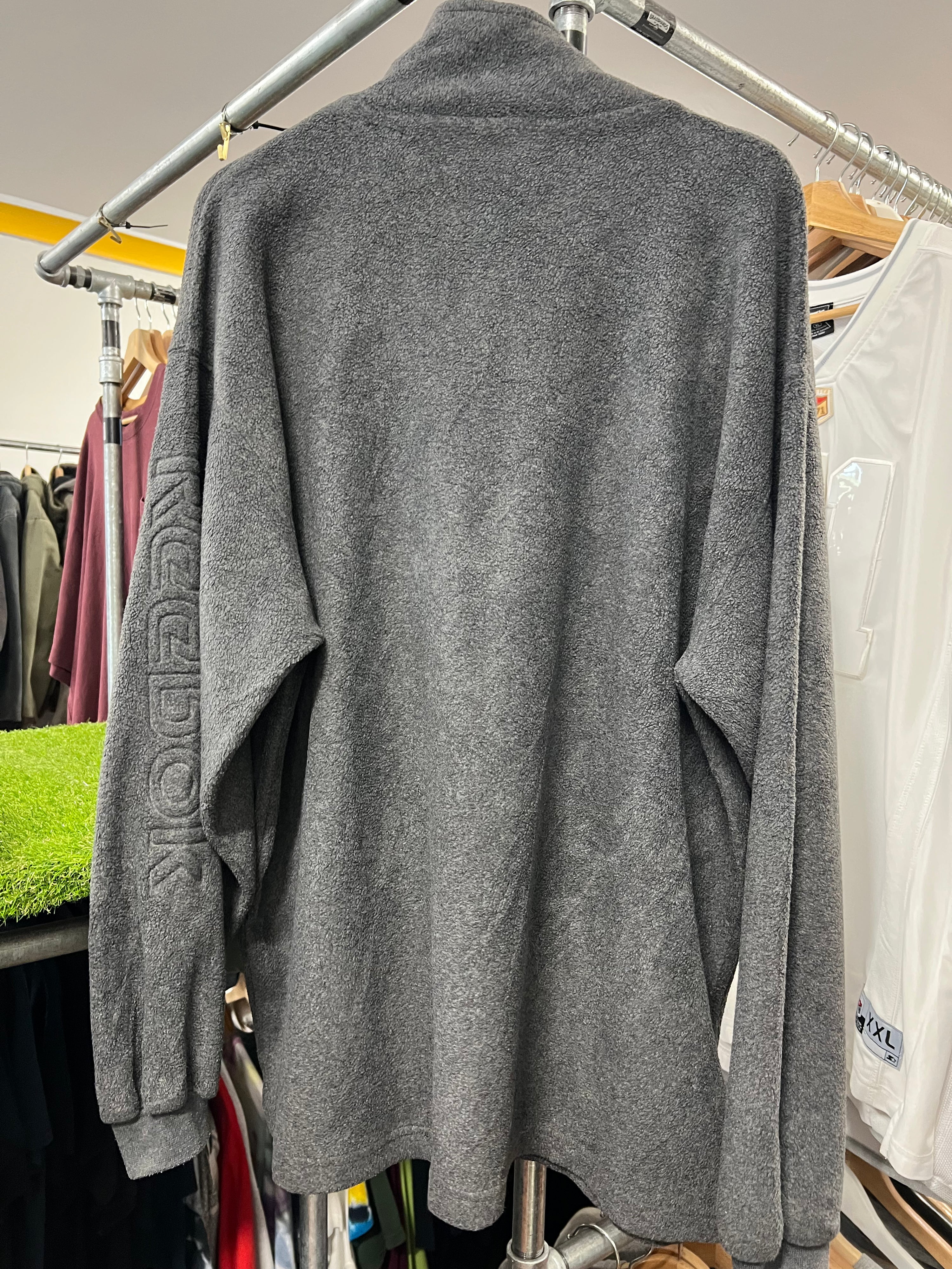 [L] Reebok Dark Grey 1/4 Zip Fleece
