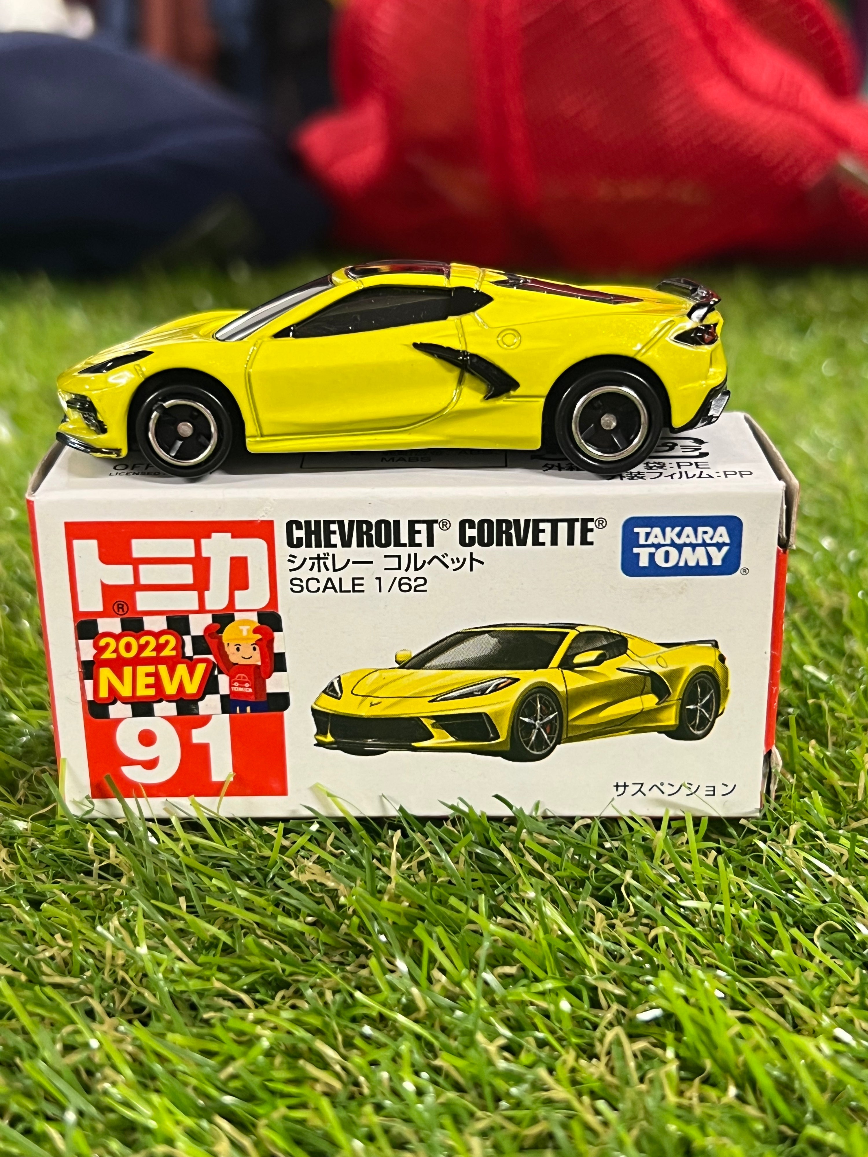 Takara Tomy 91 Chevrolet Corvette