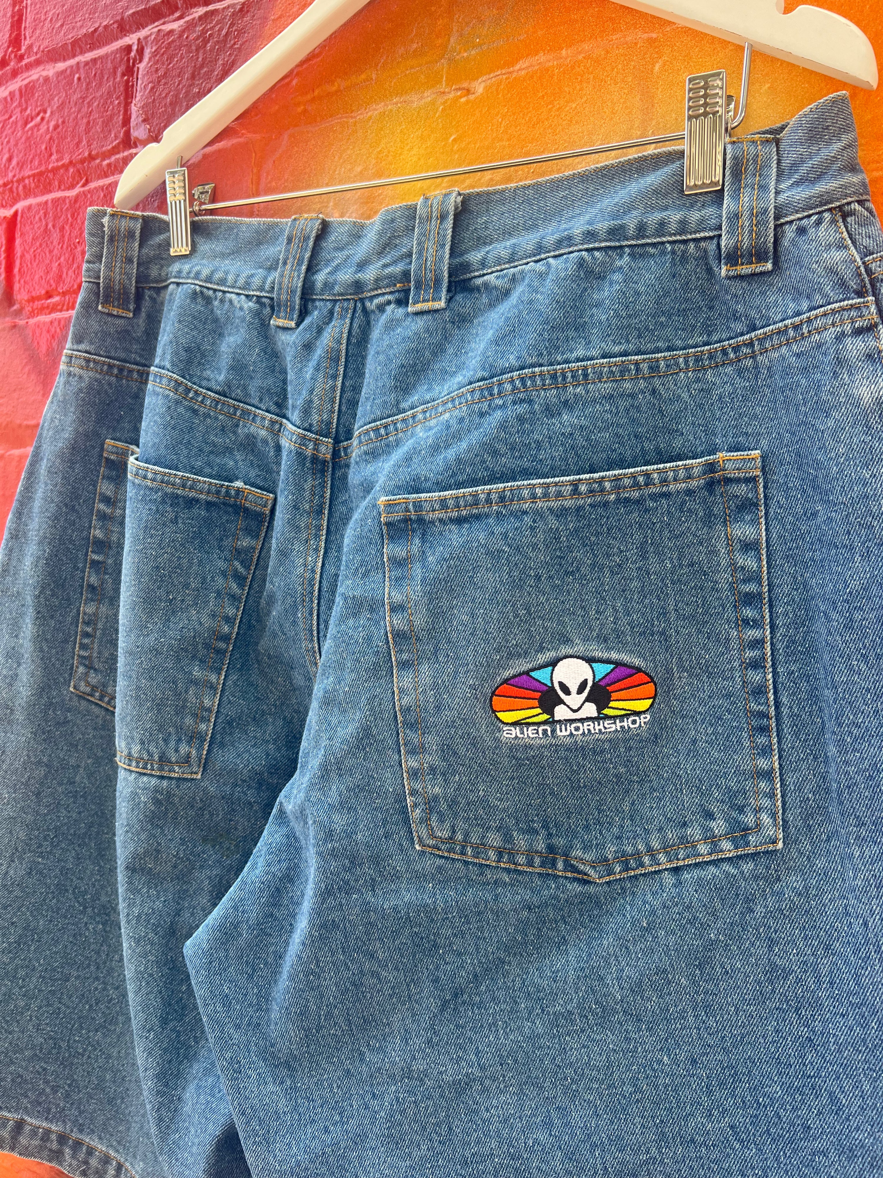 [XL] Alien Workshop Denim Shorts