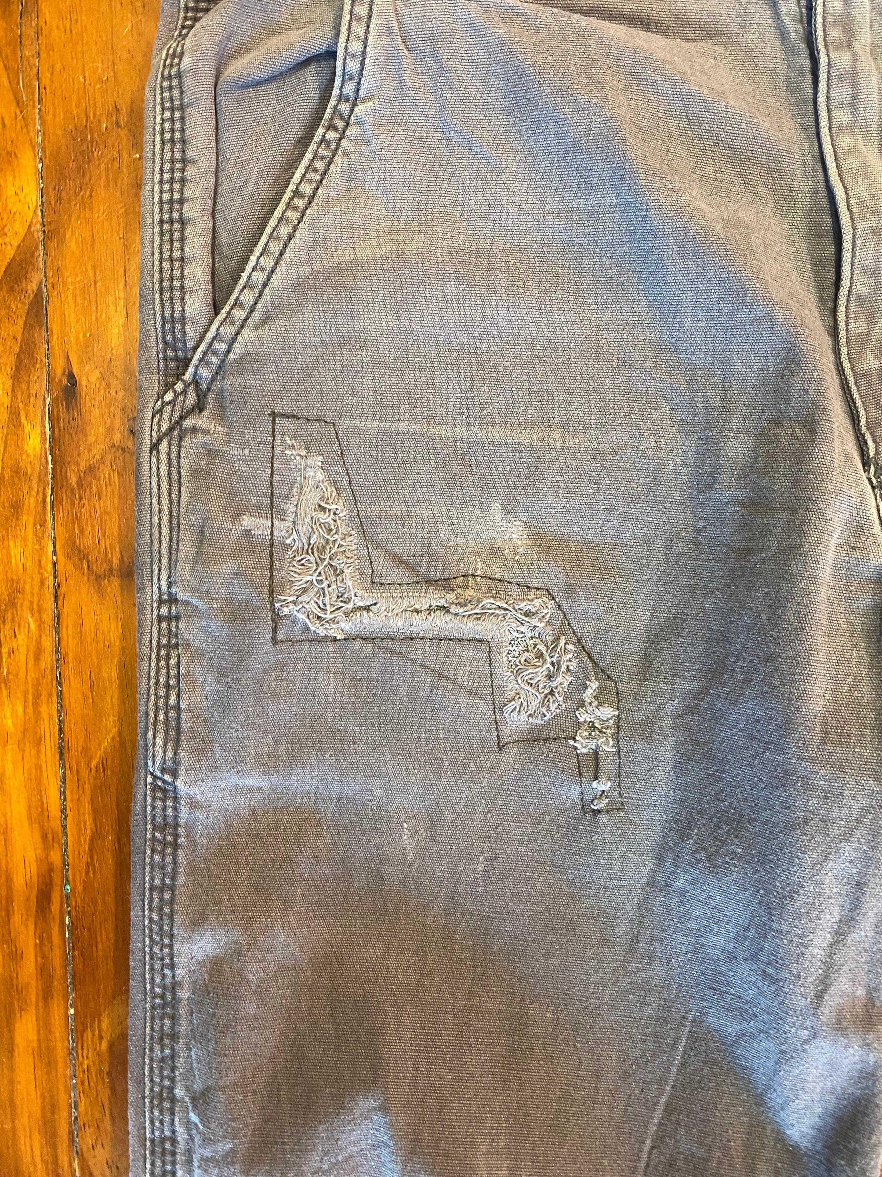 [33] Carhartt Grey Carpenter Pants 33x36
