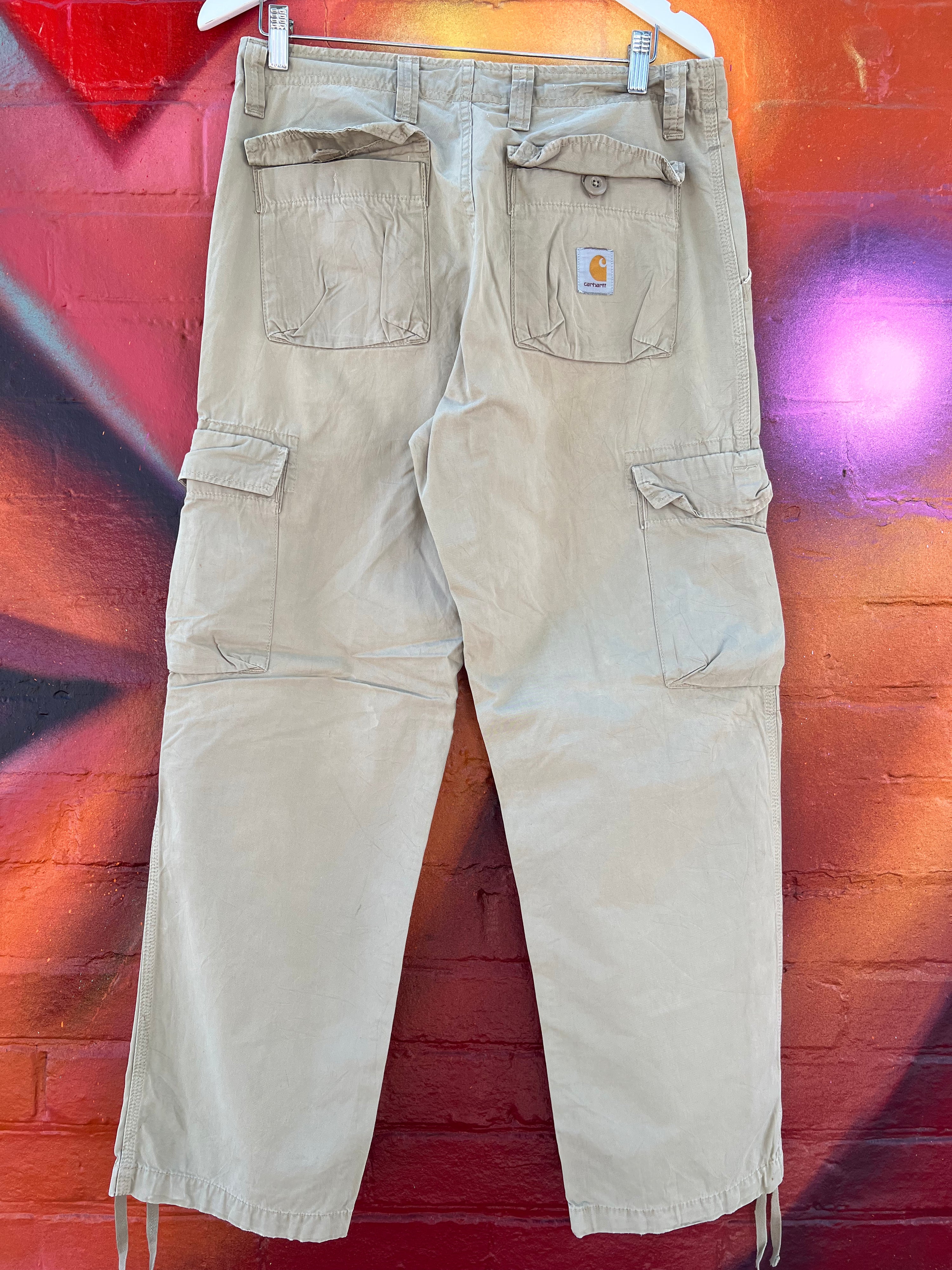 [31] Carhartt Thrift Cargo Pants Thrashed 31x34