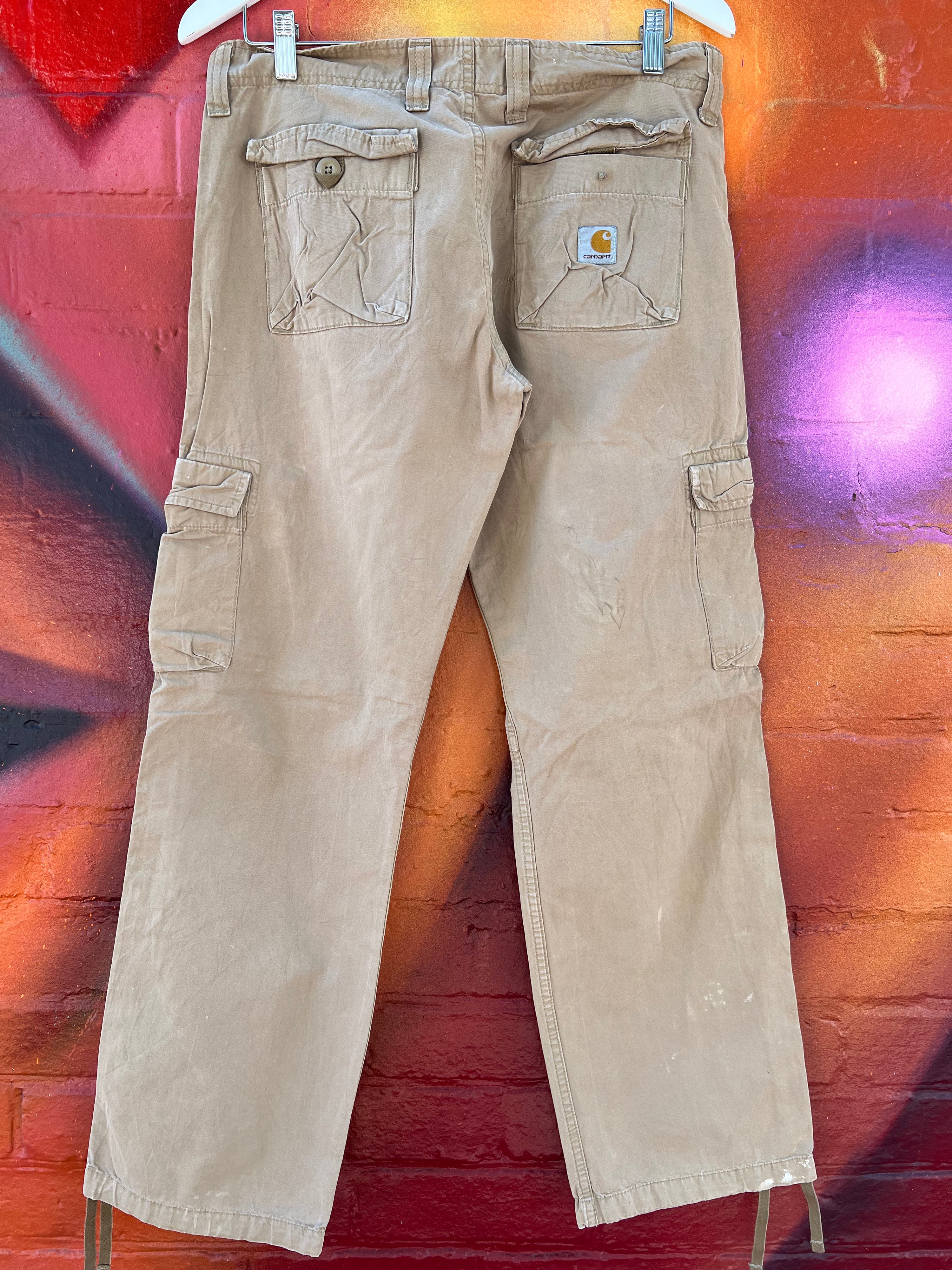 [29] Carhartt Thrift Cargo Pants Thrashed 29x34