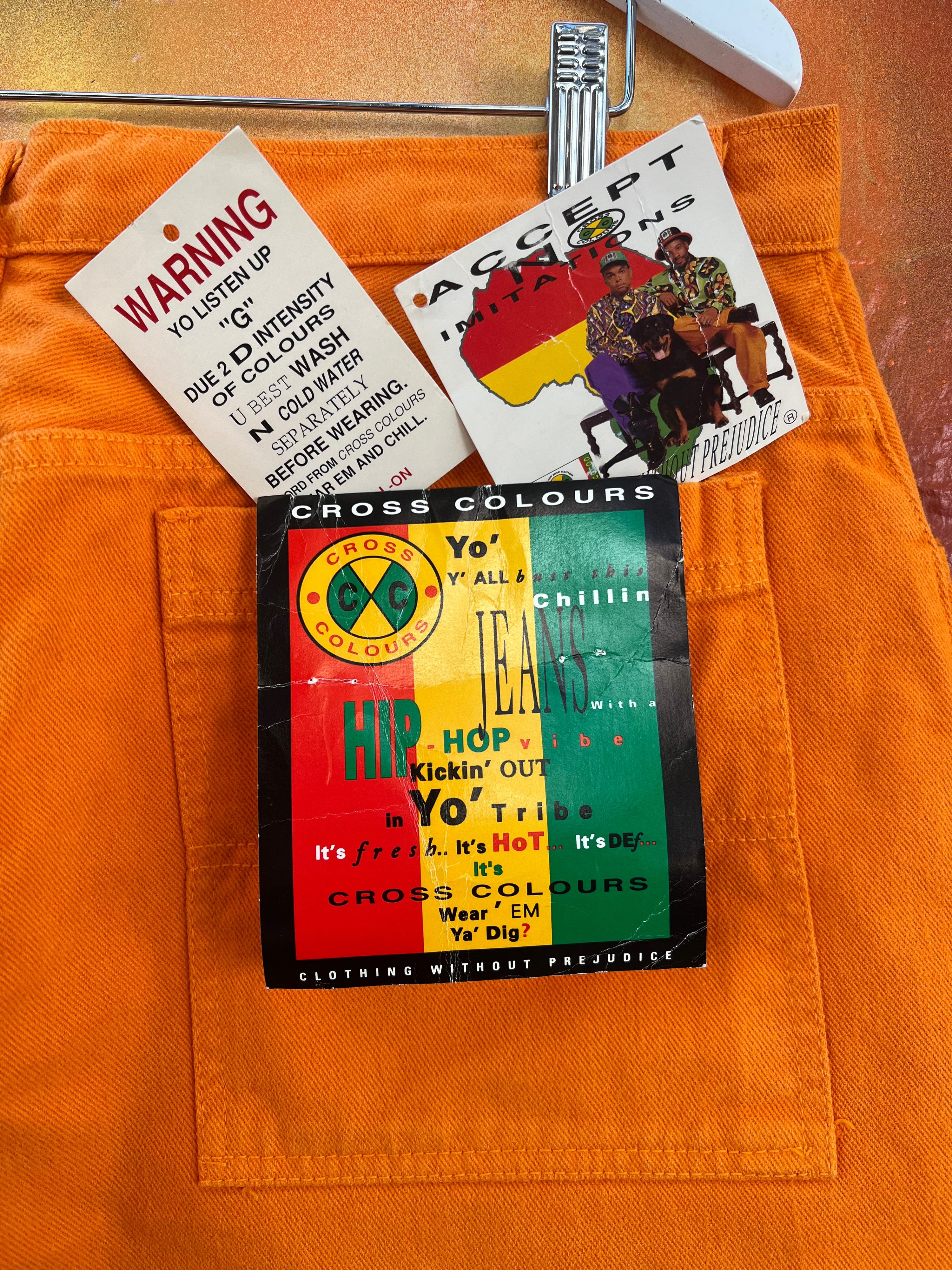 40 - 1990s BNWT Cross Colours Orange Jeans