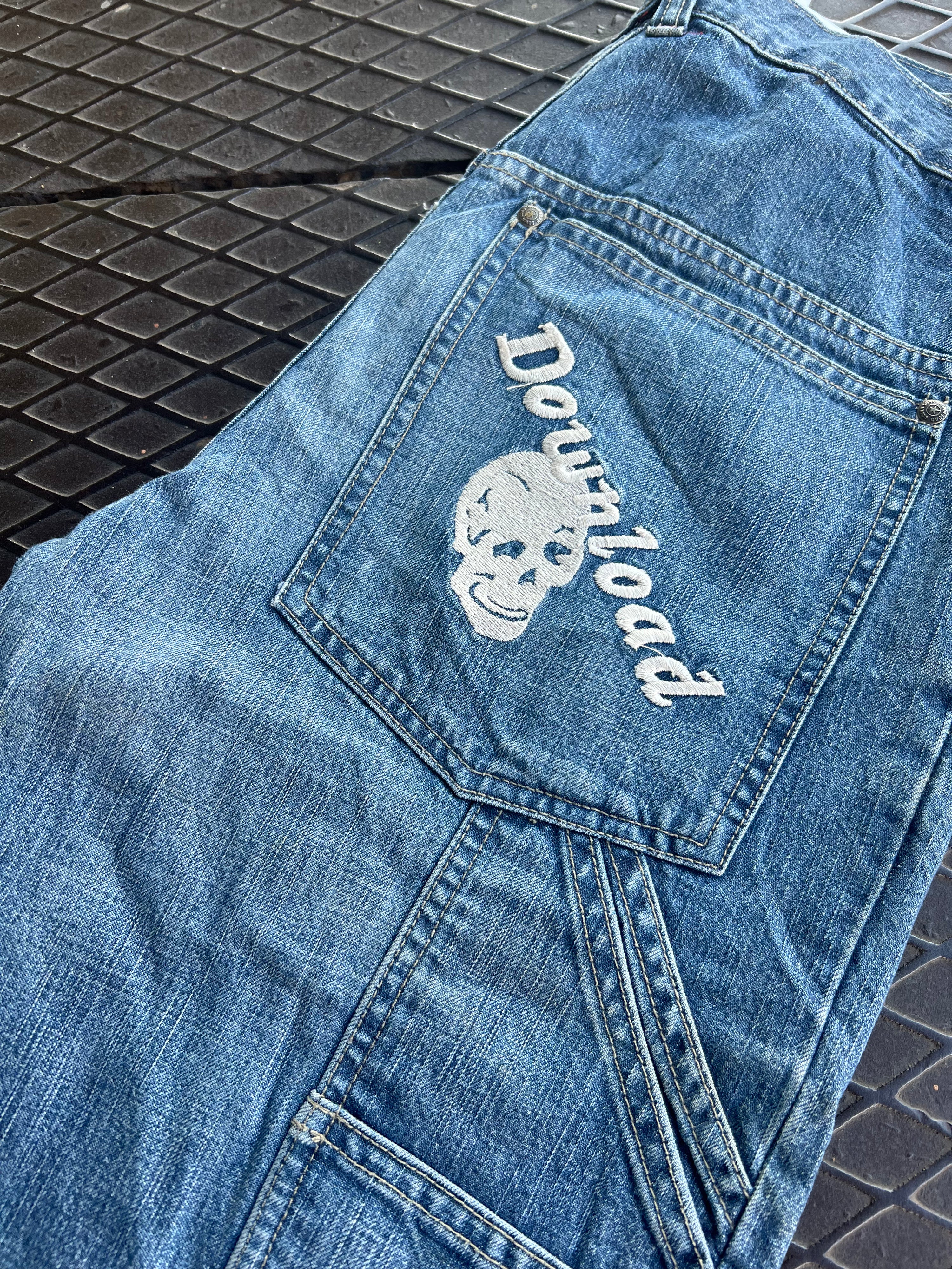 28 - 'Download' Skull Denim Carpenter Shorts
