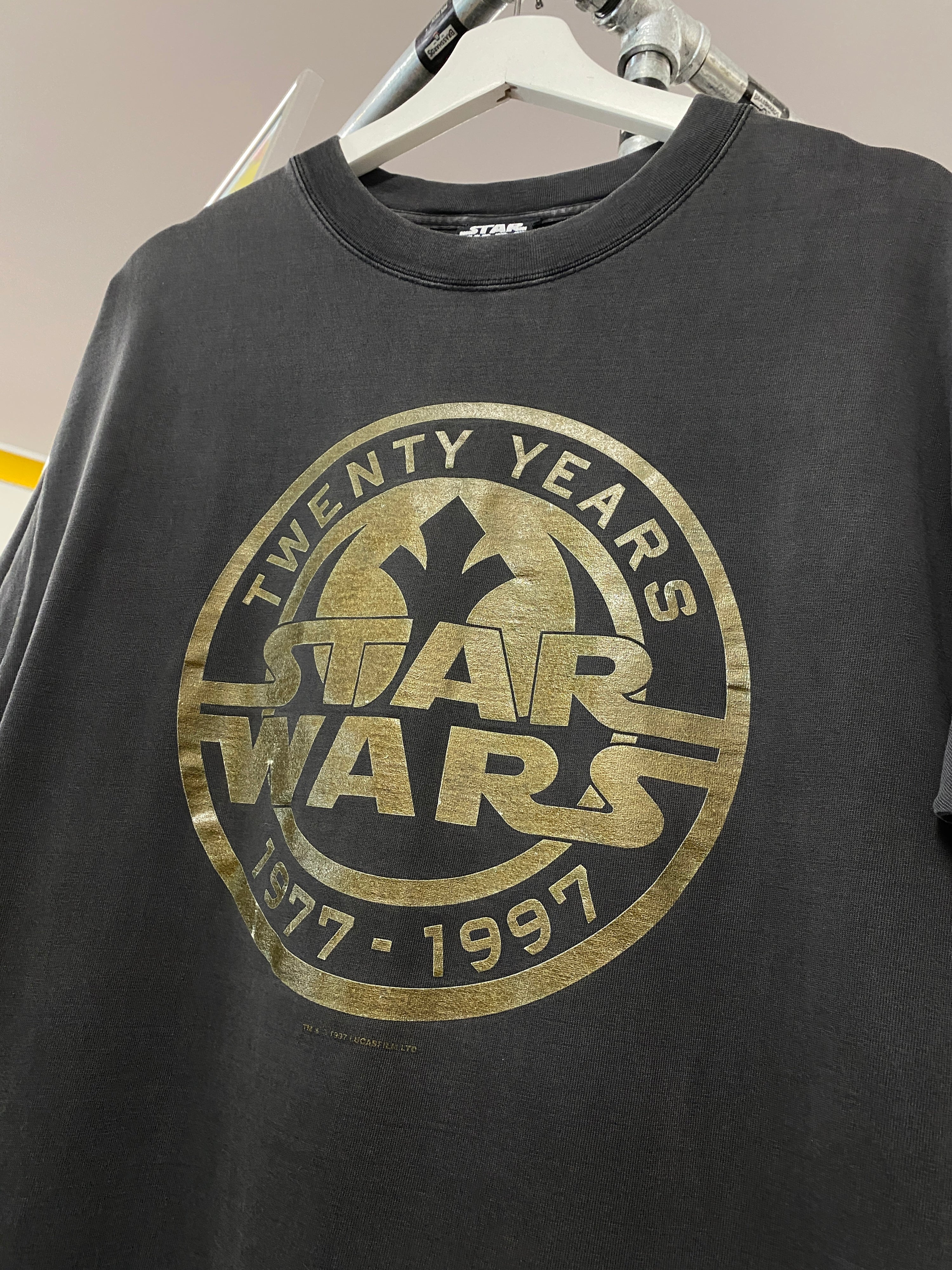 M - 1997 Star Wars 20th Anniversary Black Tee Gold Embelishments
