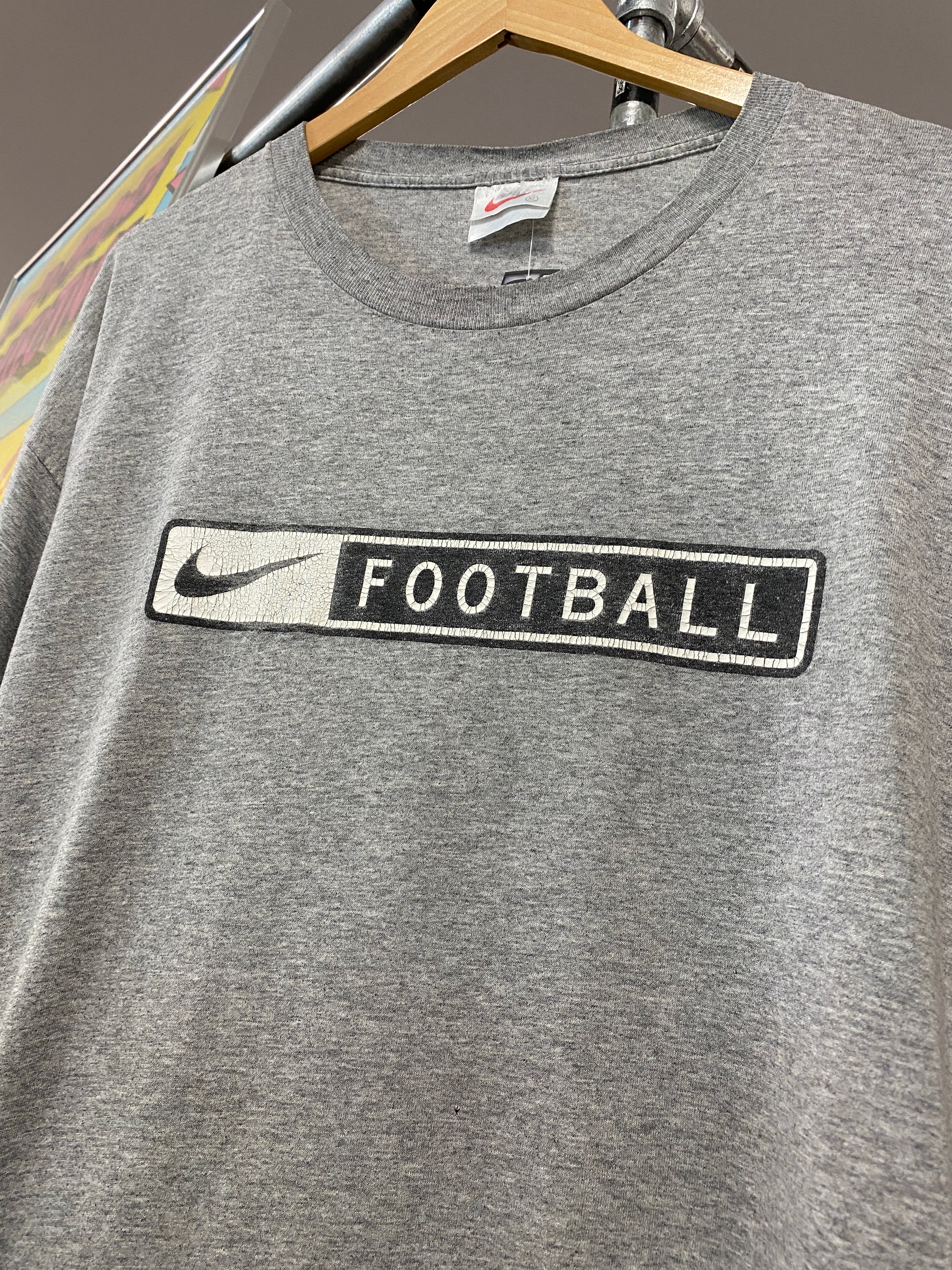 XL - Nike Football Strip Print Grey Tee