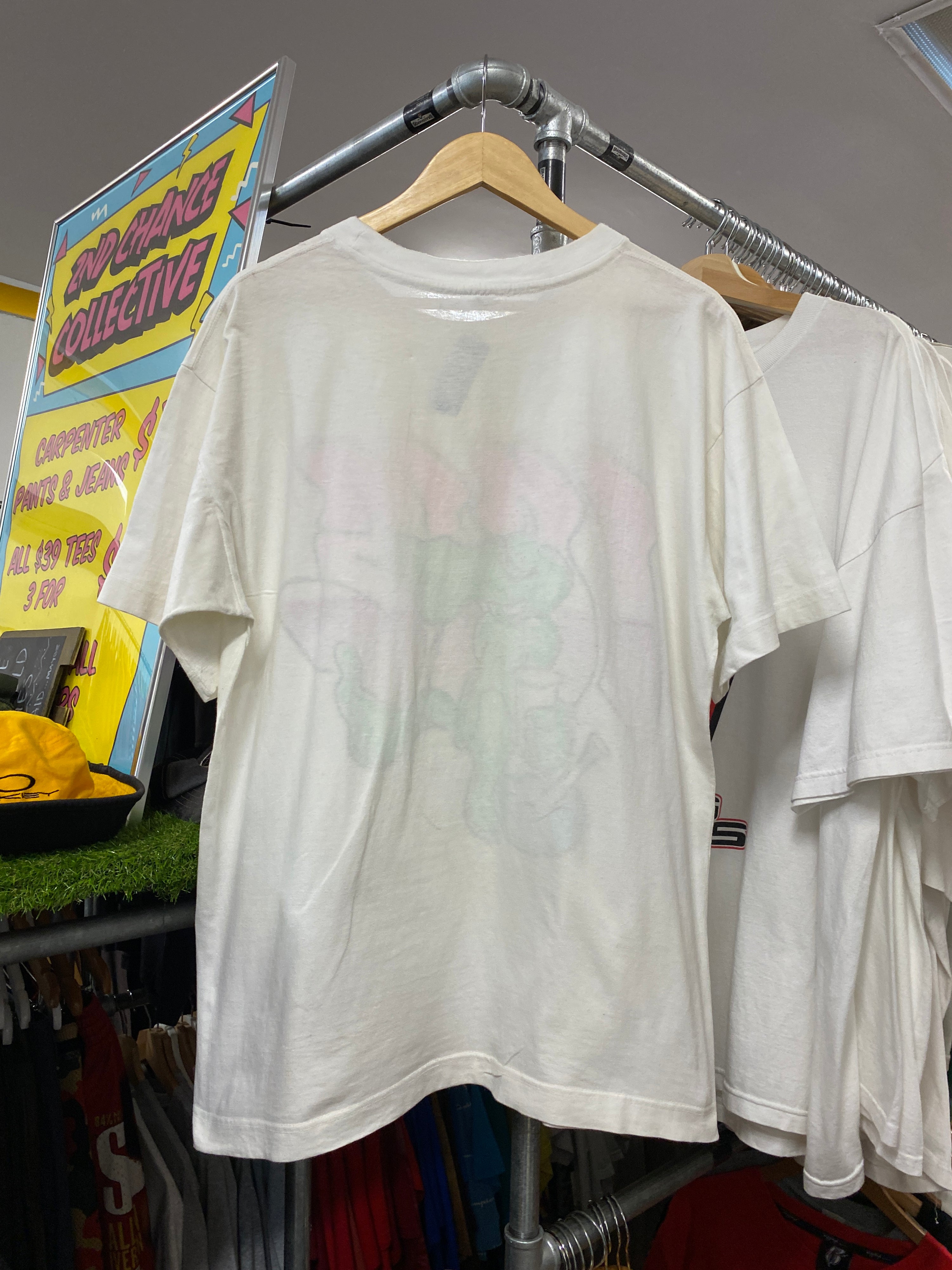 XL - Airbrushed Bong Euro Tee