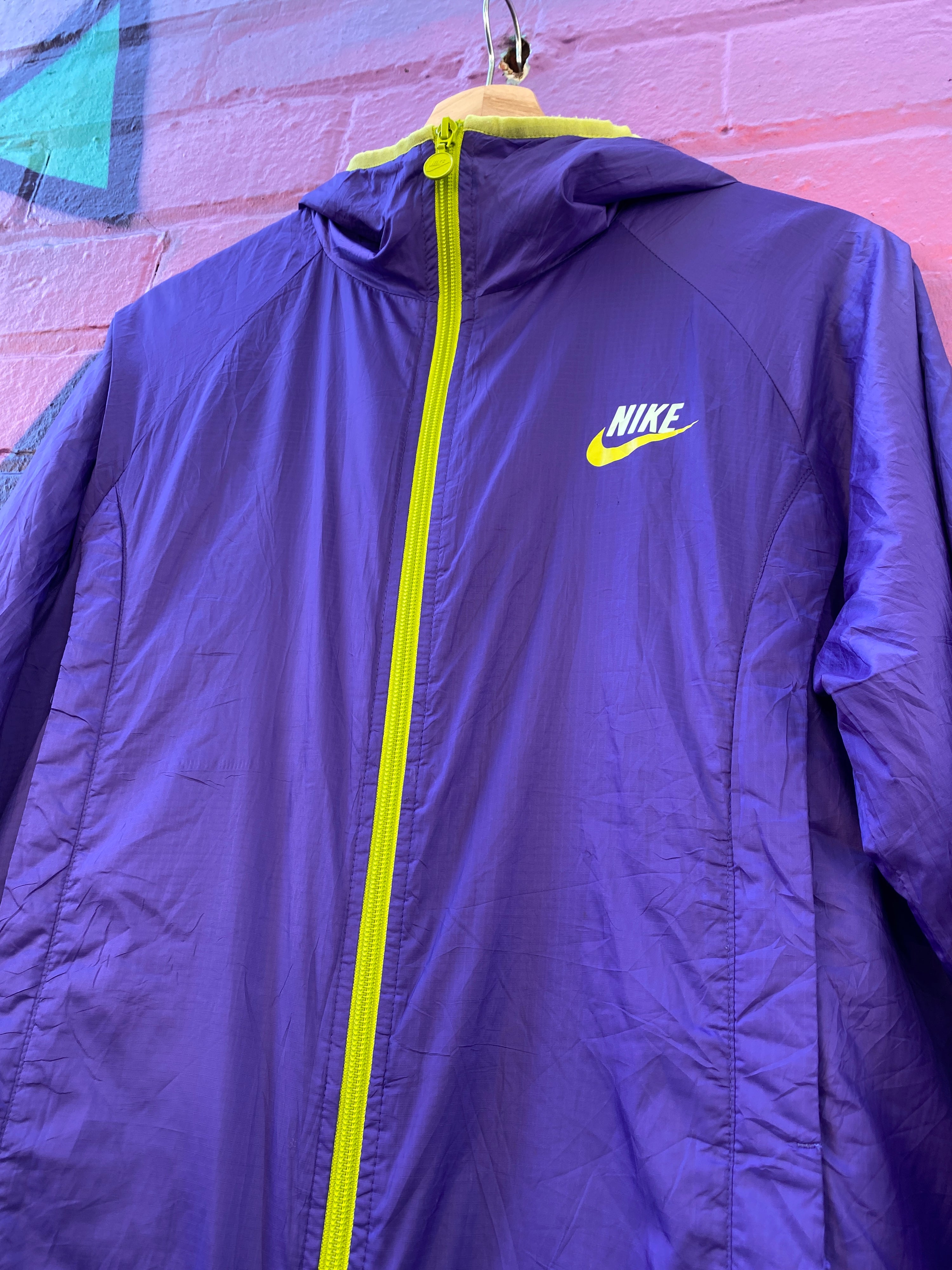 L - Nike Purple Running Windbreaker