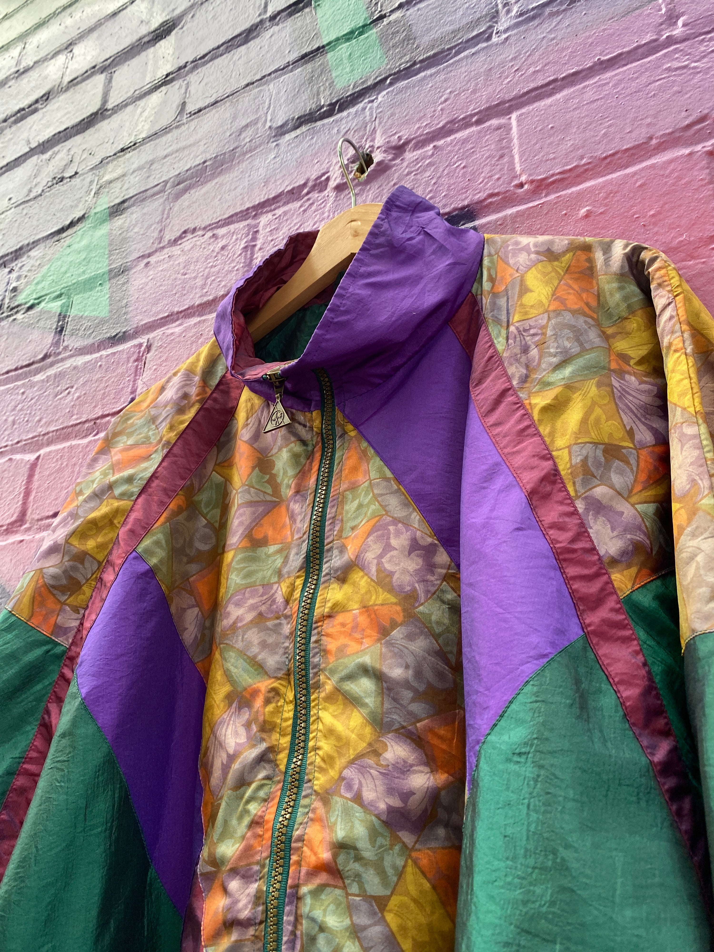 L - Casual Isle Colourful Floral Pattern 90s Windbreaker