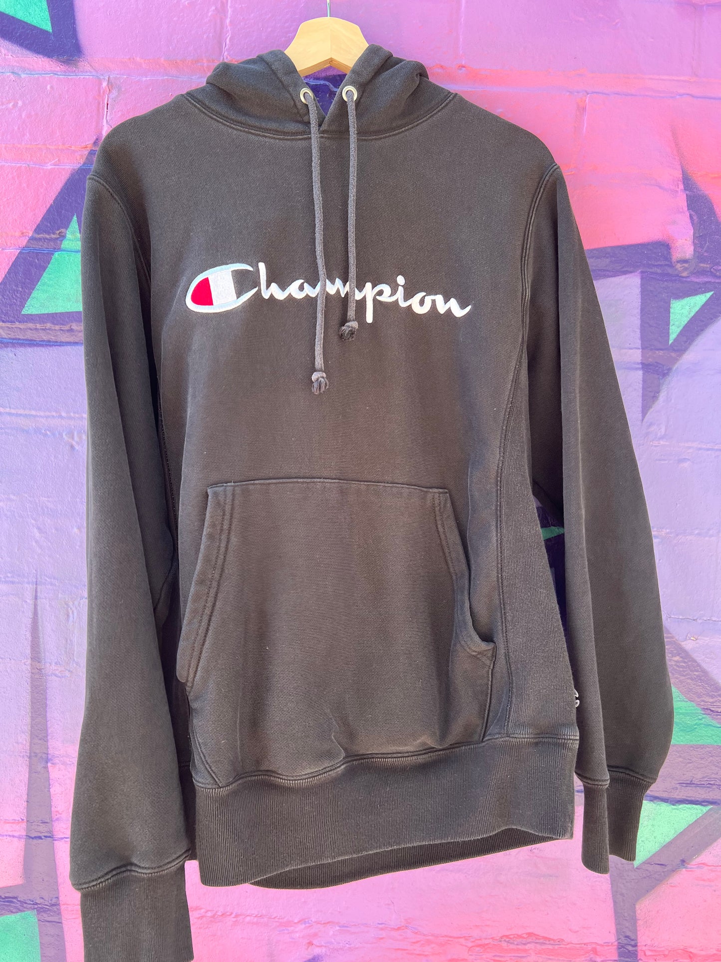 S - Champion Reverse Weave Spellout Hoodie Black